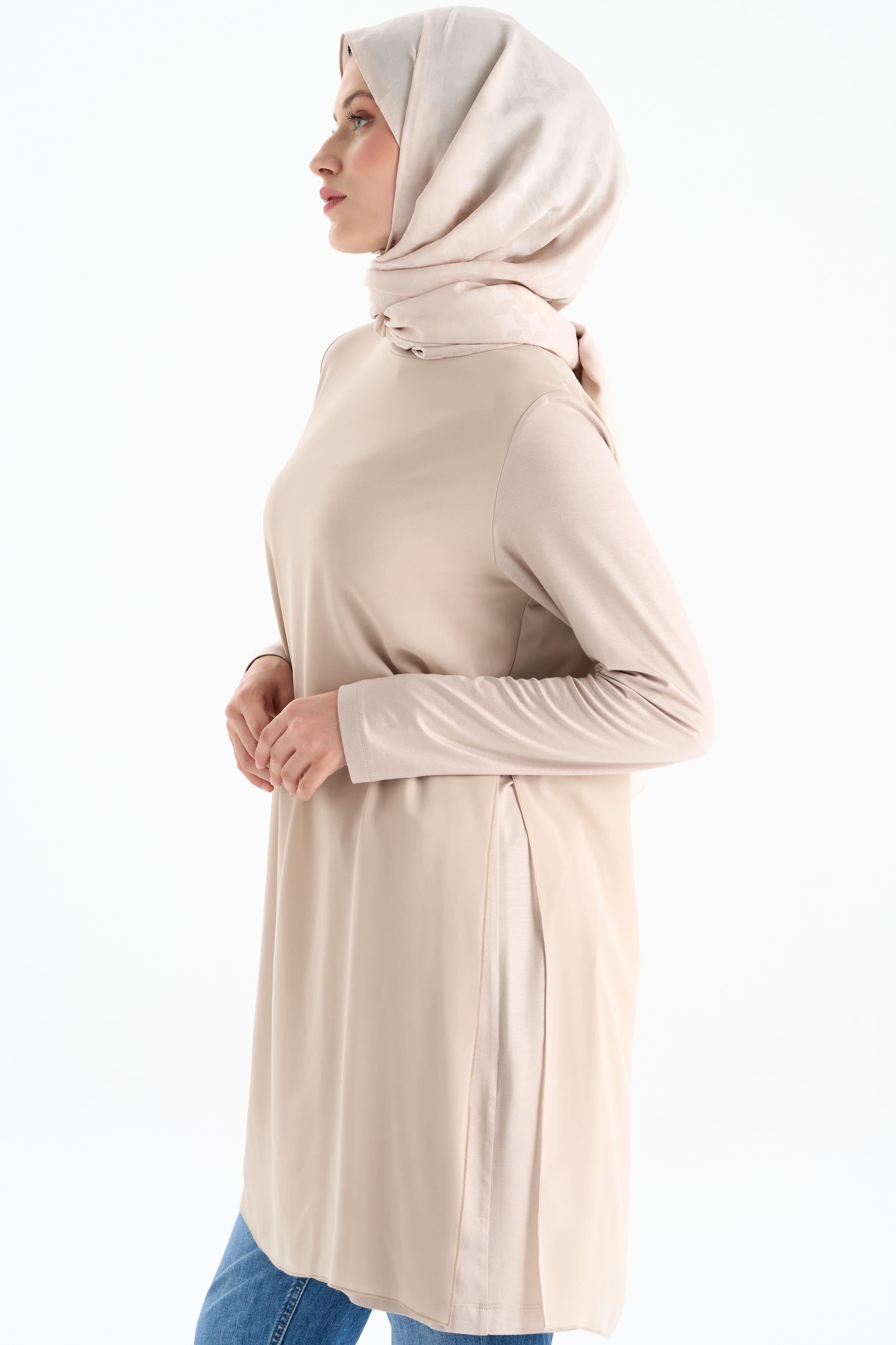 Şifon Garnili Yırtmaçlı Penye Tunik - Taş TUGBA