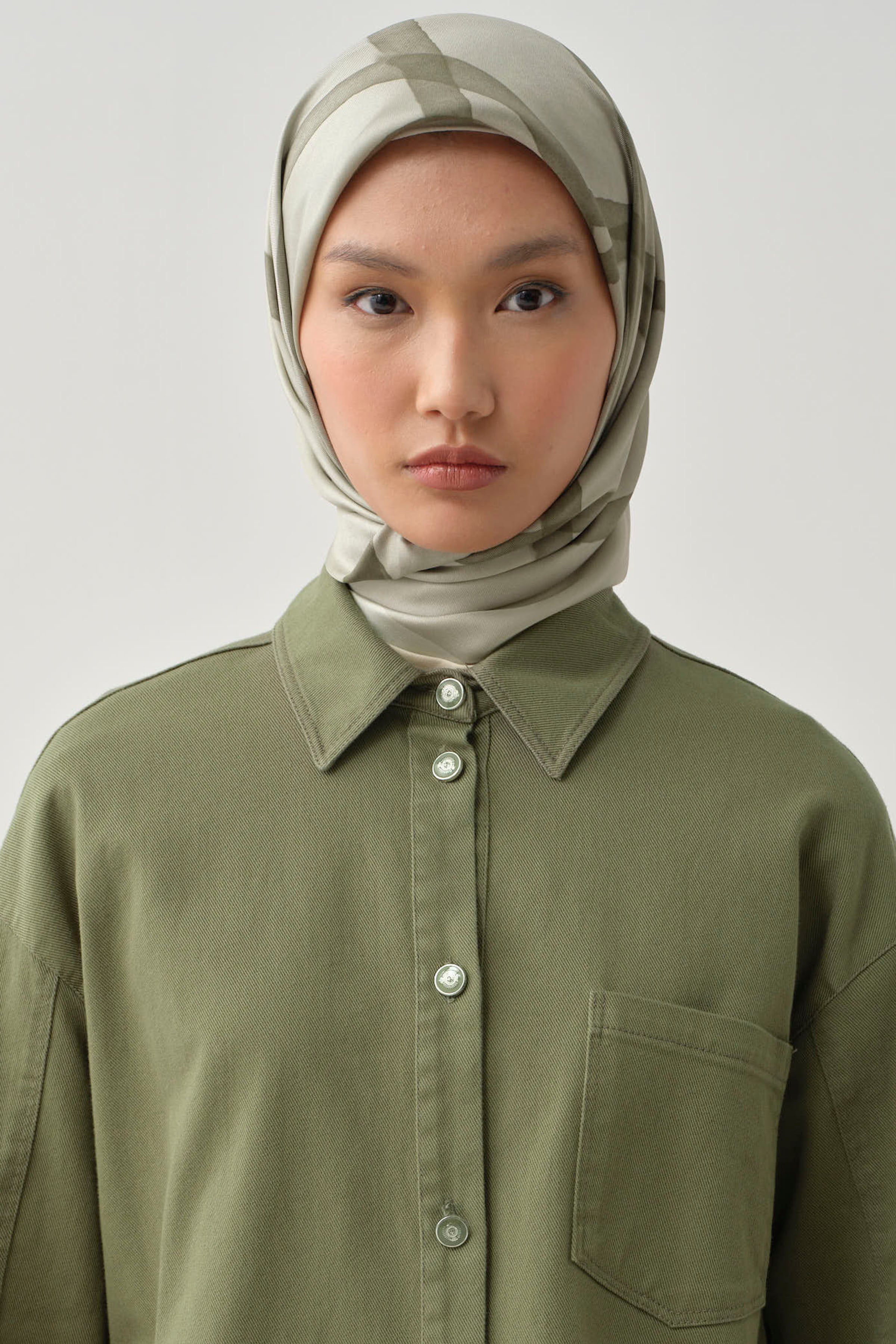 İnhina Twill İpek Eşarp - Mint TUGBA