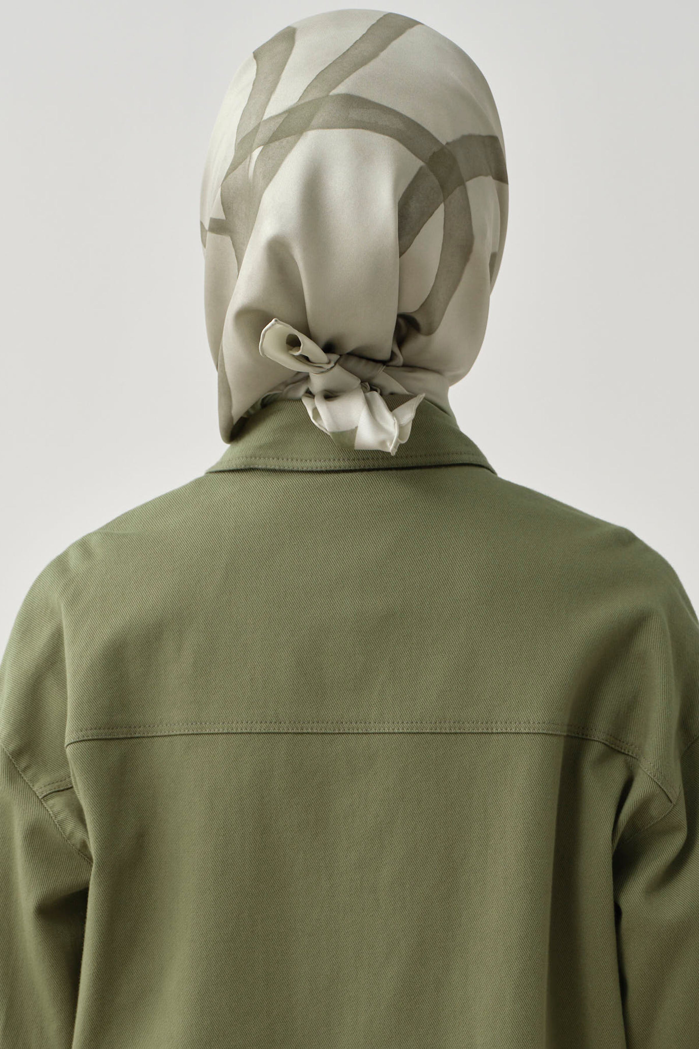 İnhina Twill İpek Eşarp - Mint TUGBA