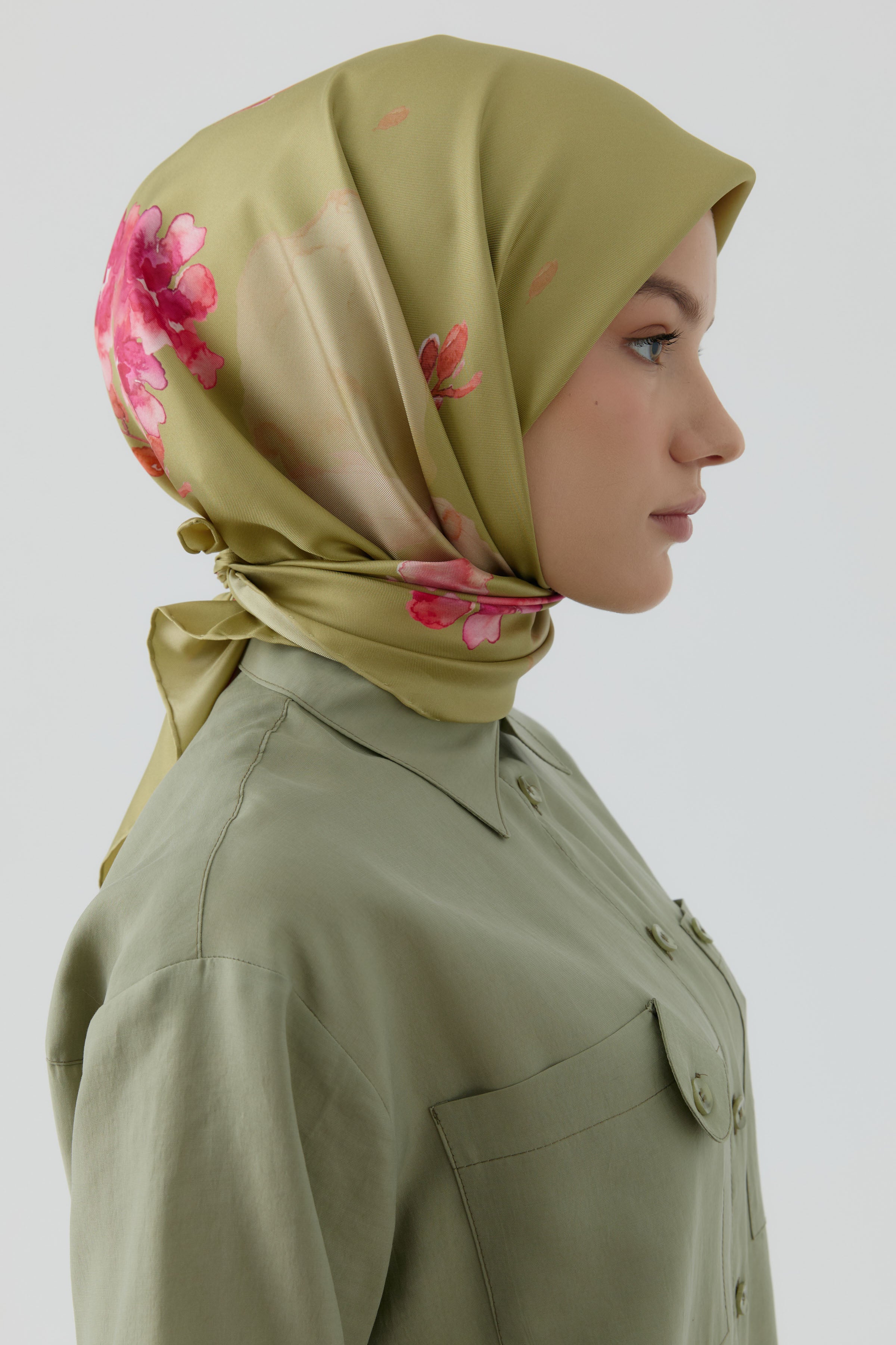 Süregan Twill İpek Eşarp - Yeşil TUGBA