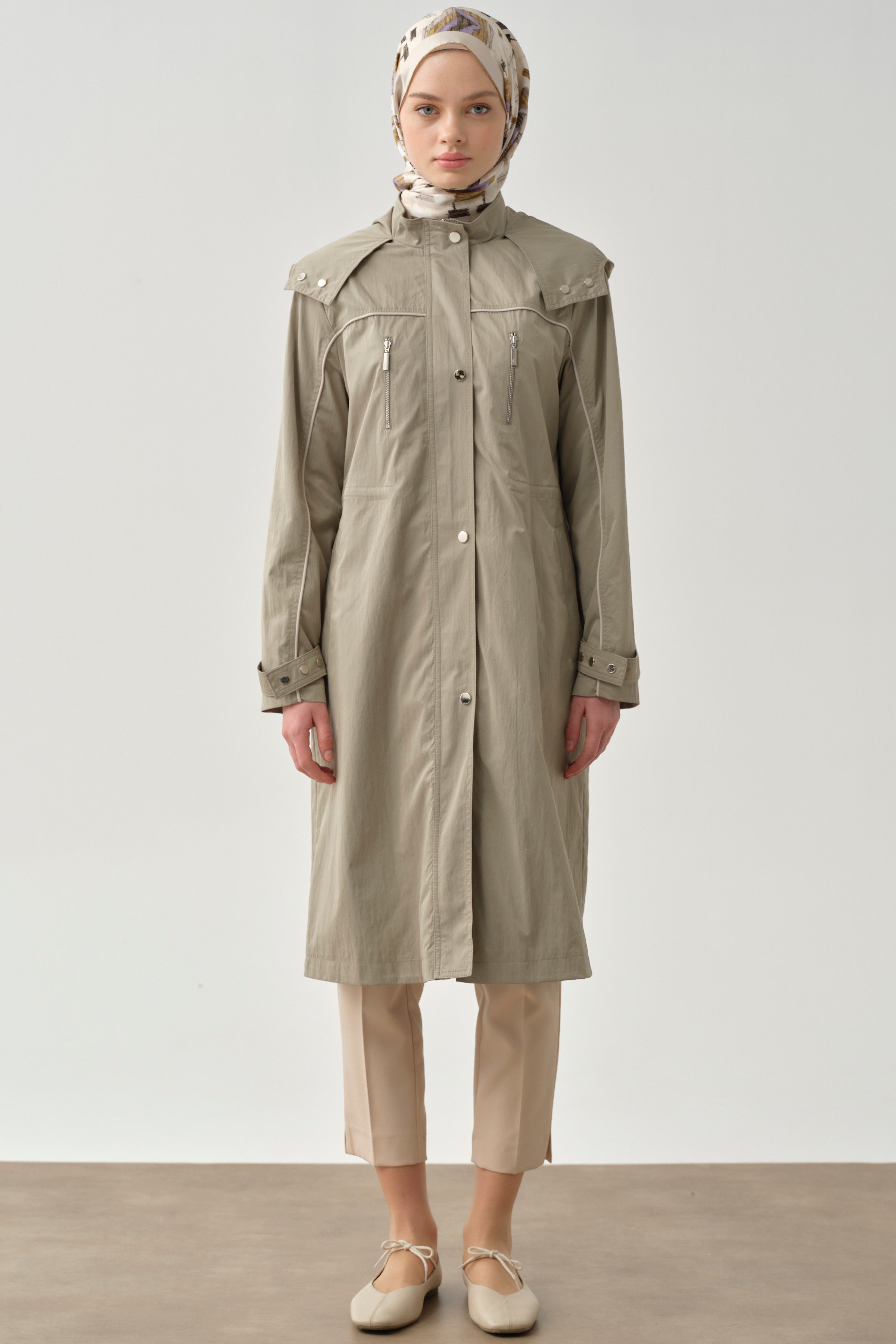 T Kol Garni Biyeli Kapüşonlu Trençkot - Mint TUGBA