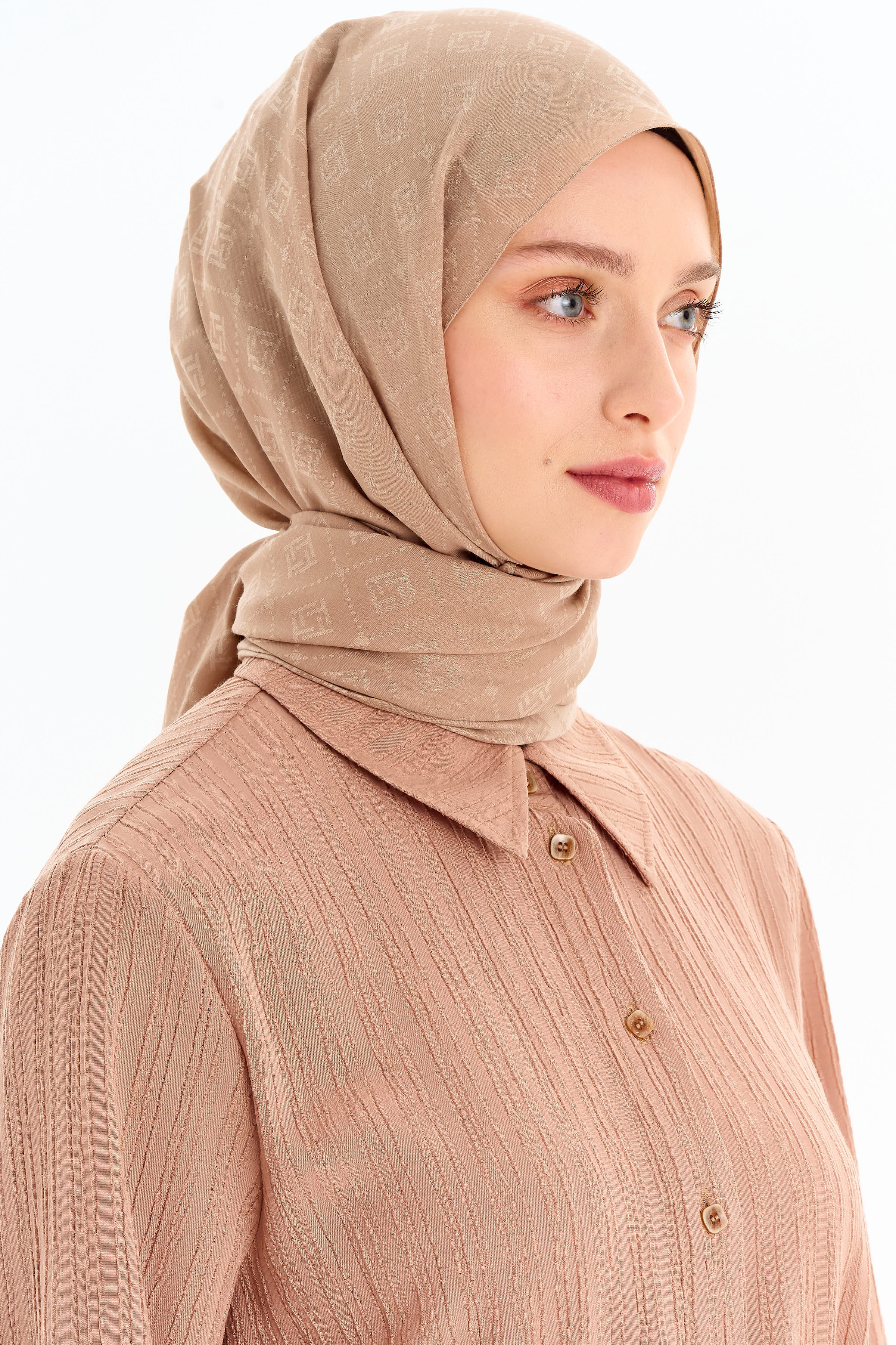 T Logo Pamuk Şal - Vizon TUGBA