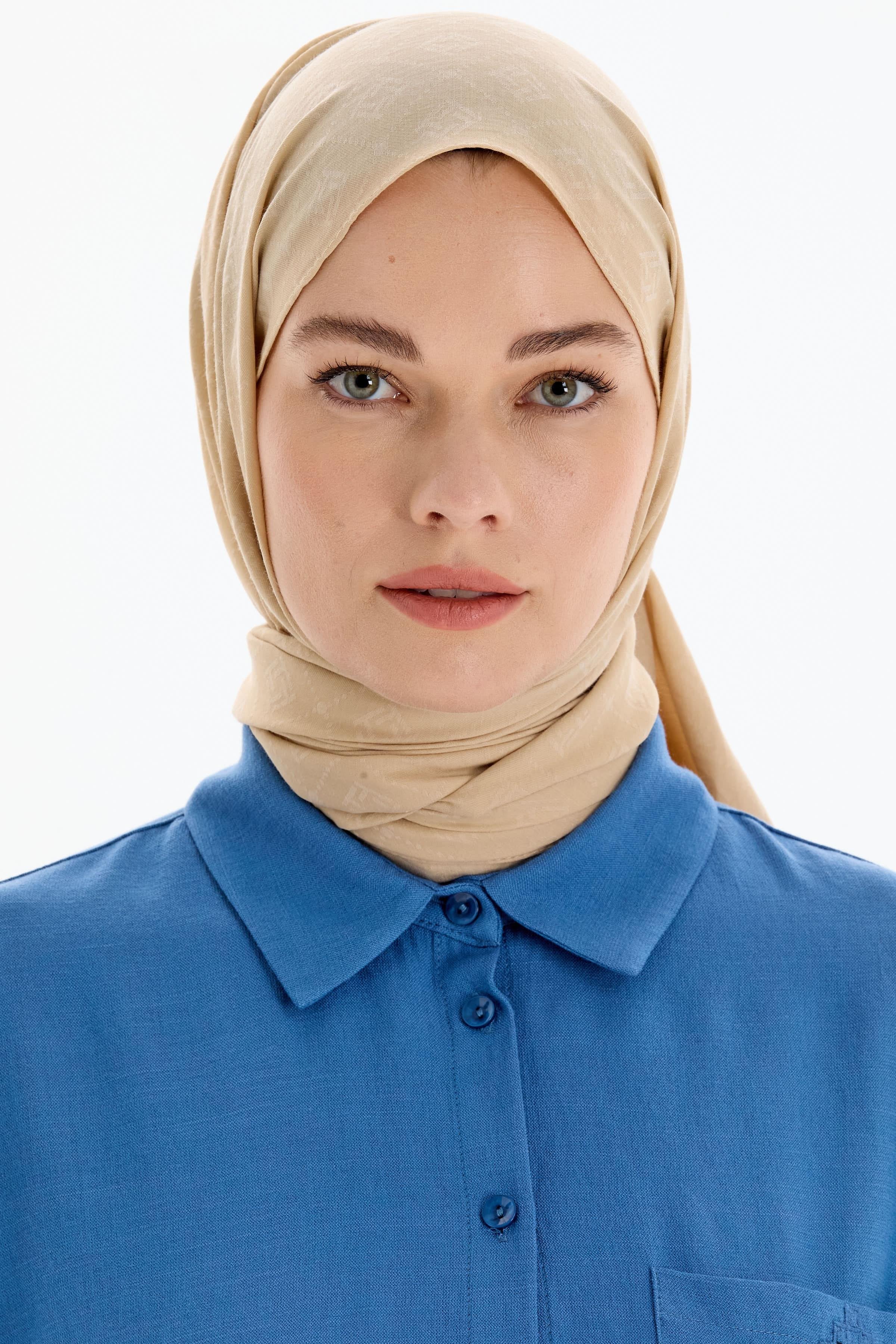 T Logo Pamuk Şal - Bej TUGBA