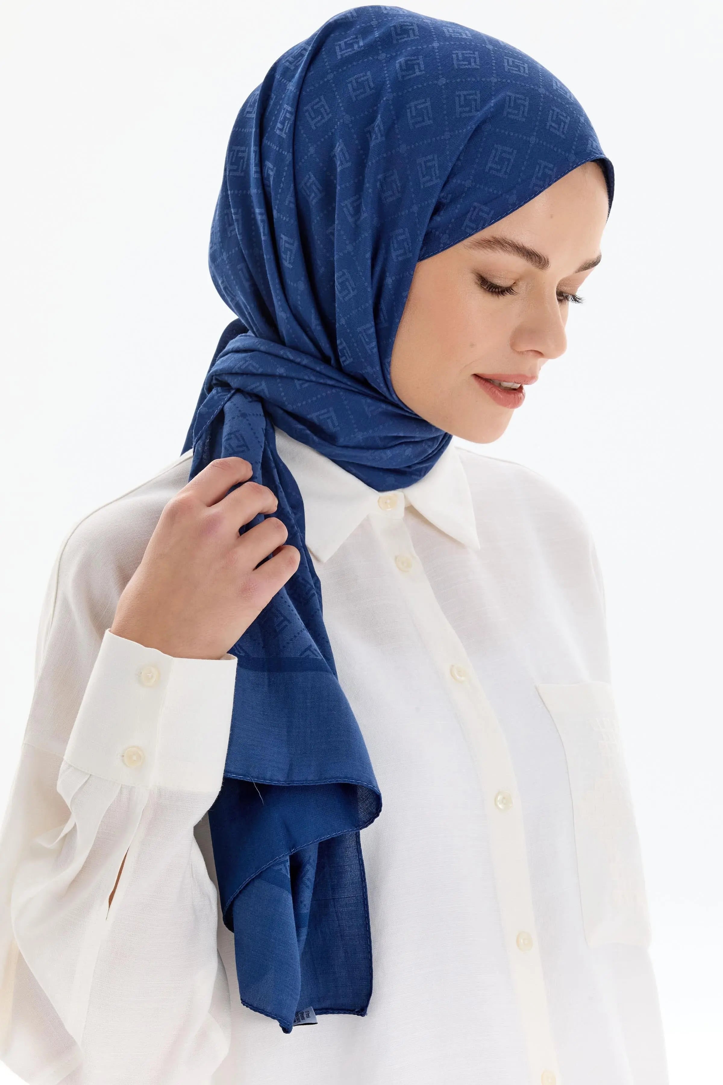 T Logo Pamuk Şal - Lacivert TUGBA