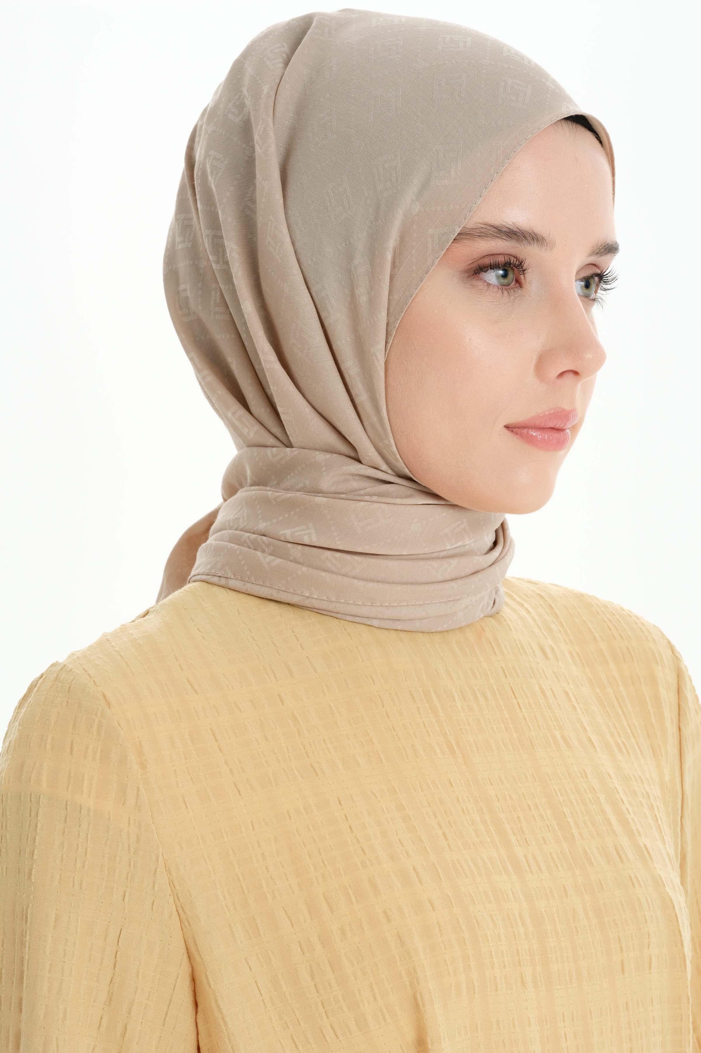 T Logo Pamuk Şal - Taş TUGBA