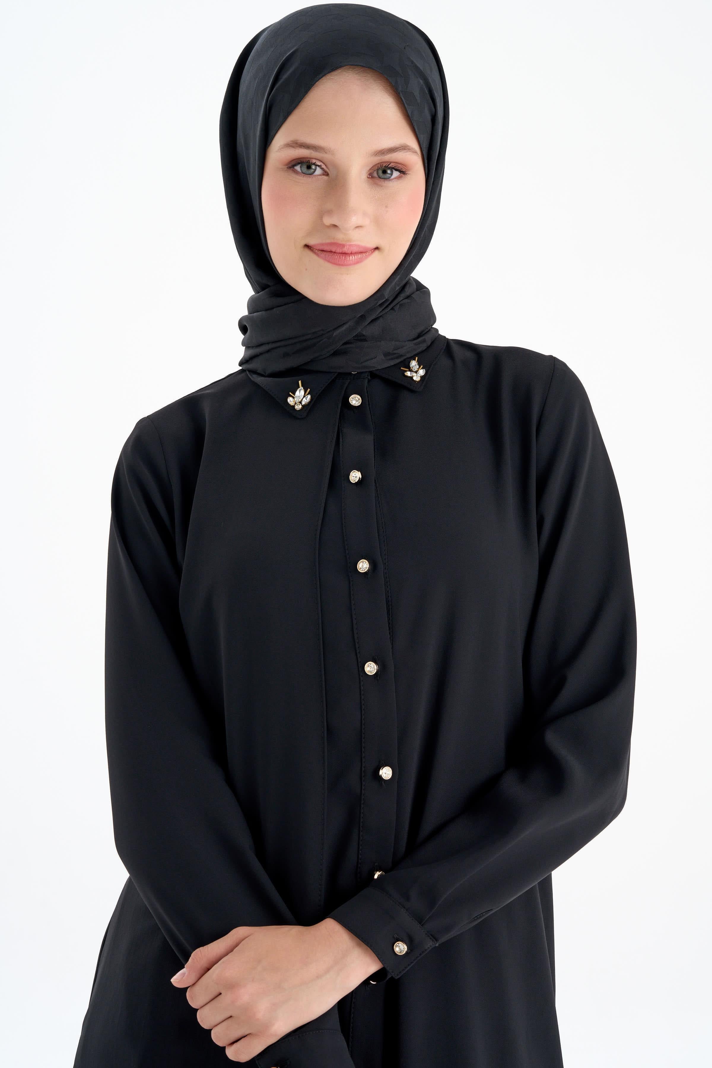 Taş Aksesuarlı Şık Tunik - Siyah TUGBA