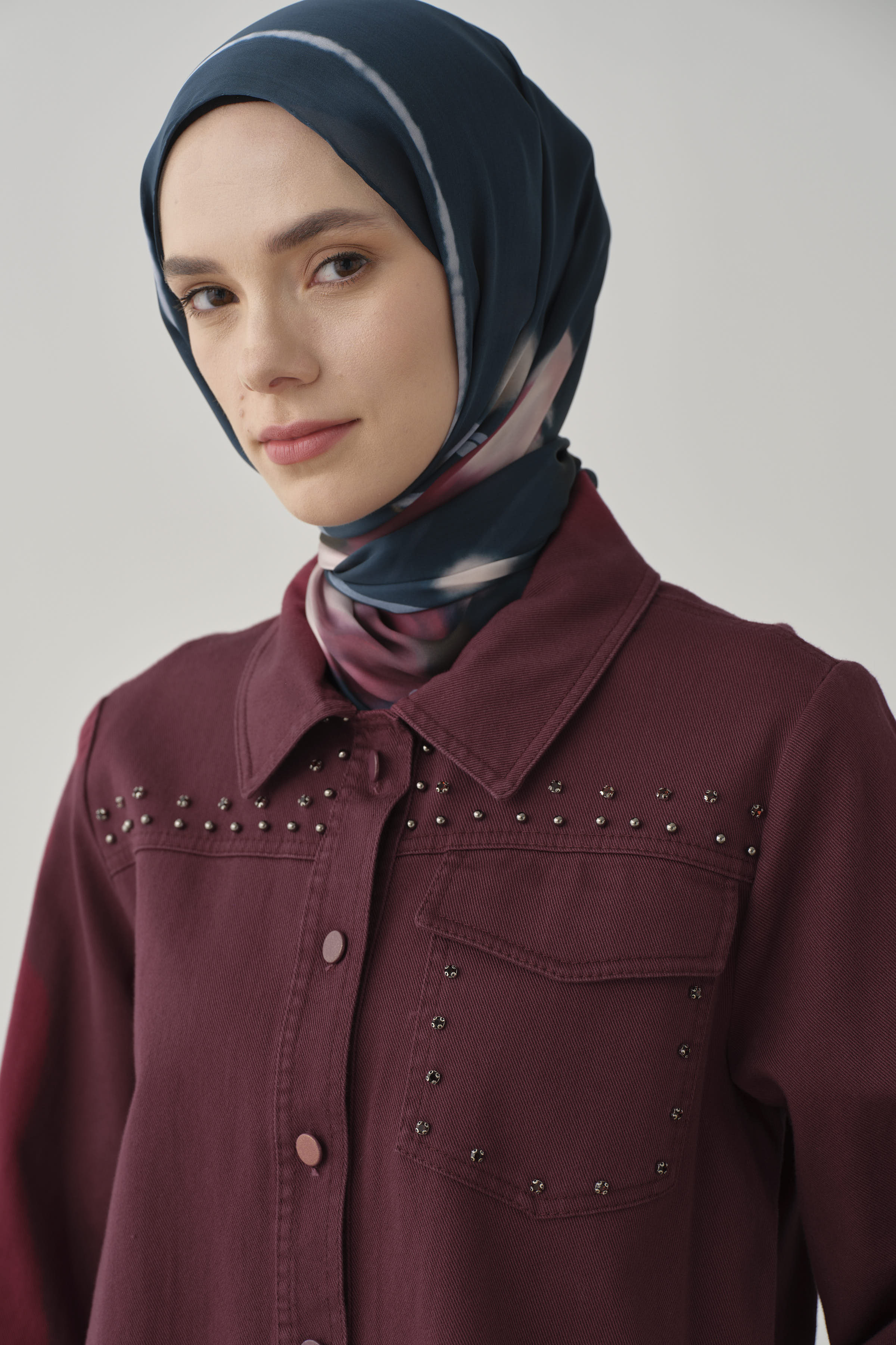 Taş Çakmalı Yırtmaçlı Canvas Gömlek - Mürdüm TUGBA