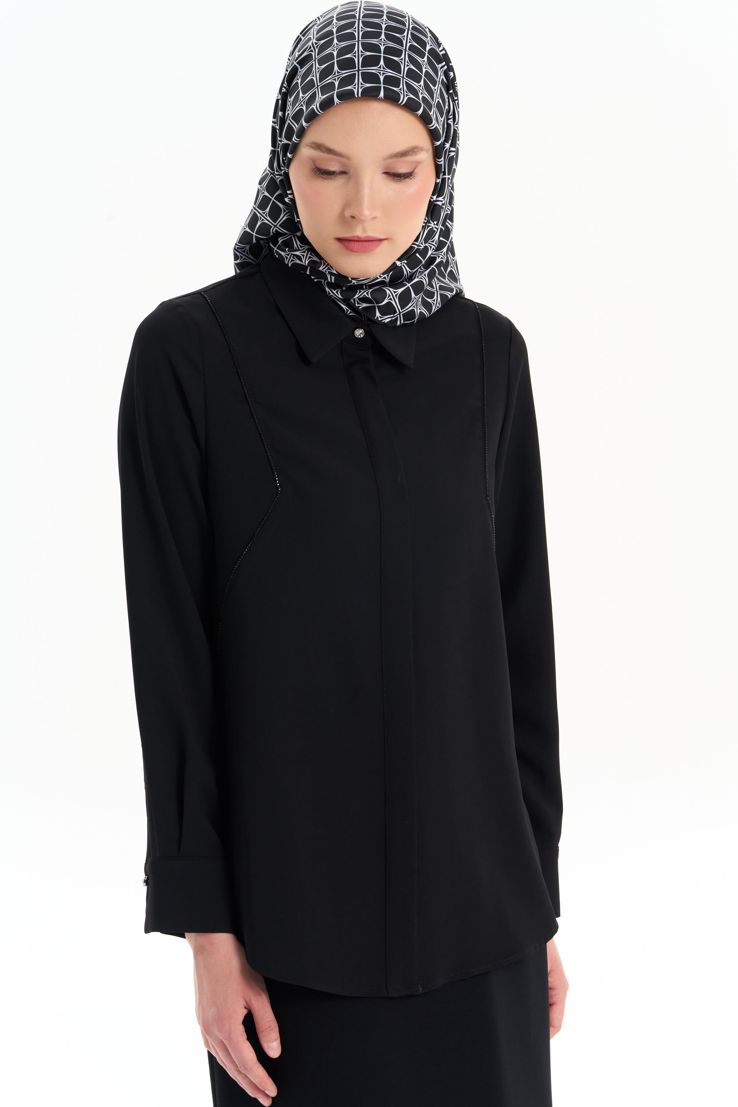 Taş Şerit Detaylı Gömlek - Siyah TUGBA