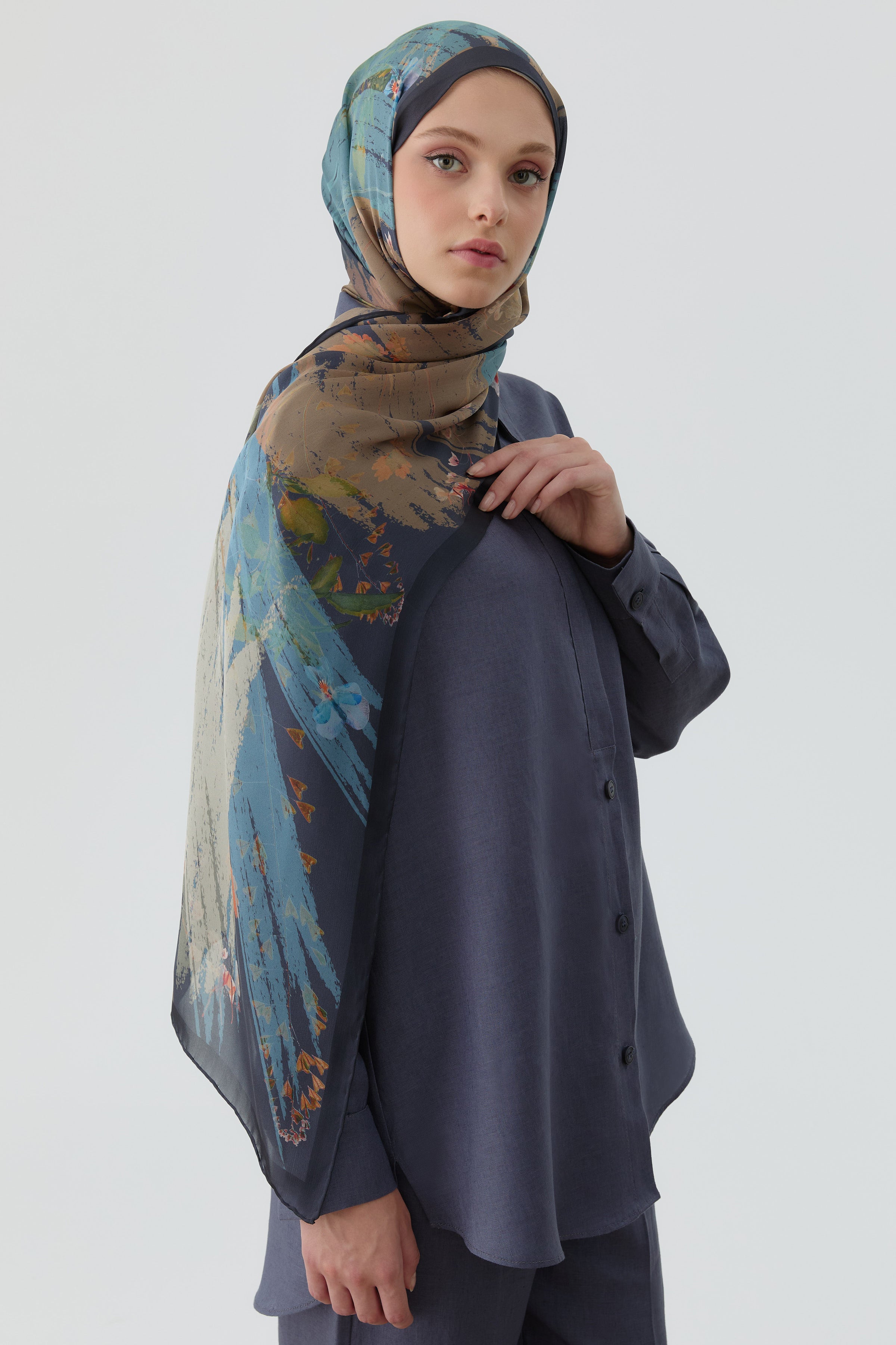 Ters Kapamalı Keten Gömlek - İndigo TUGBA