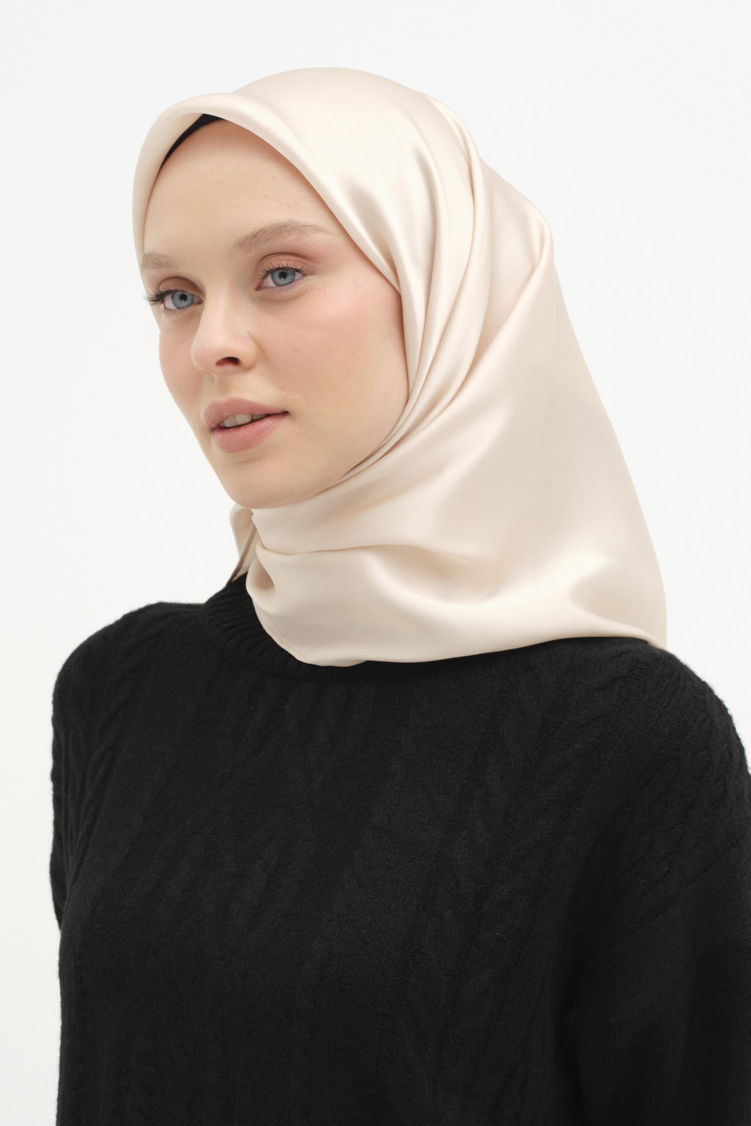 Örgü Desen Triko Tunik - Siyah TUGBA