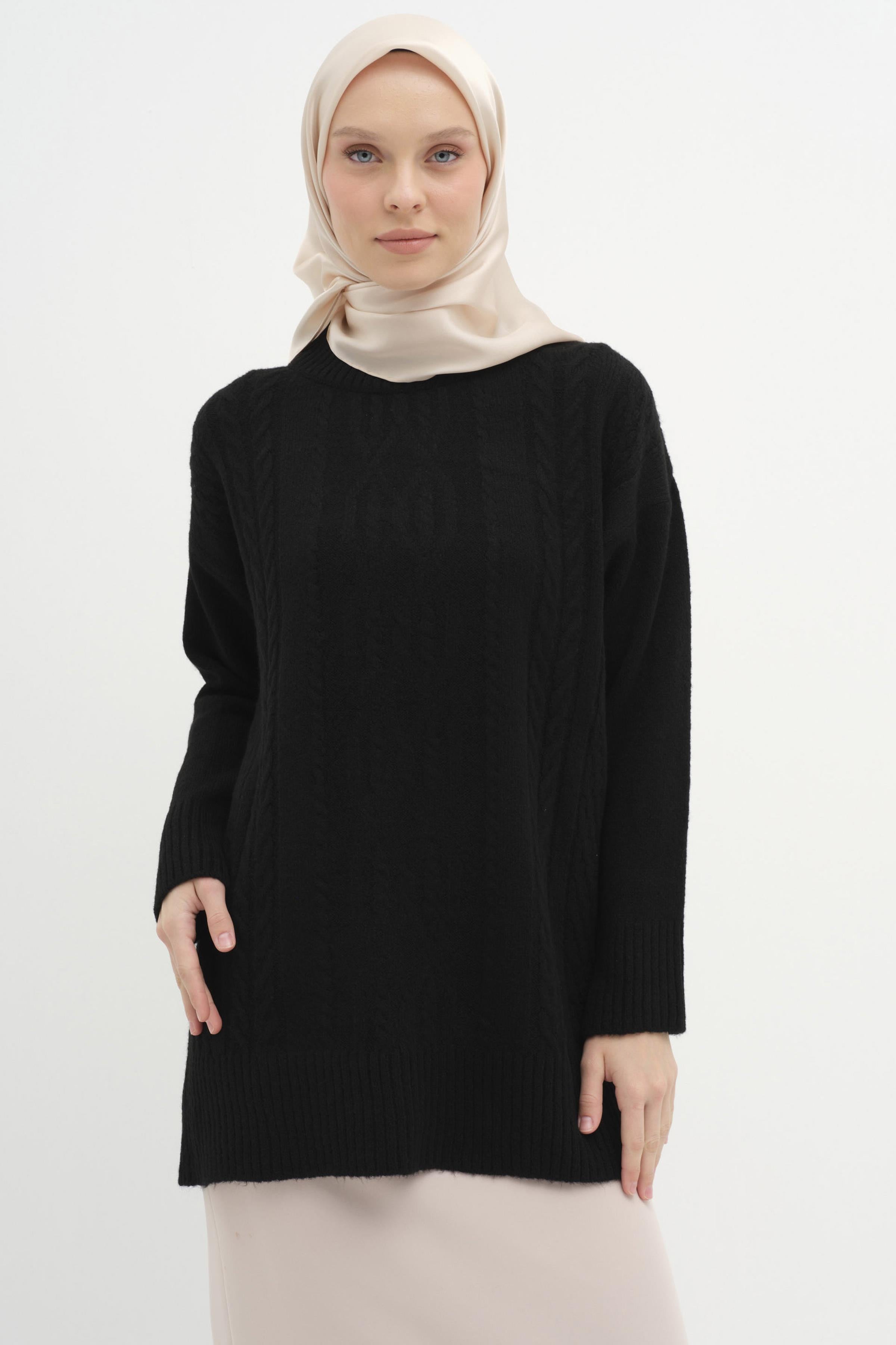 Örgü Desen Triko Tunik - Siyah TUGBA