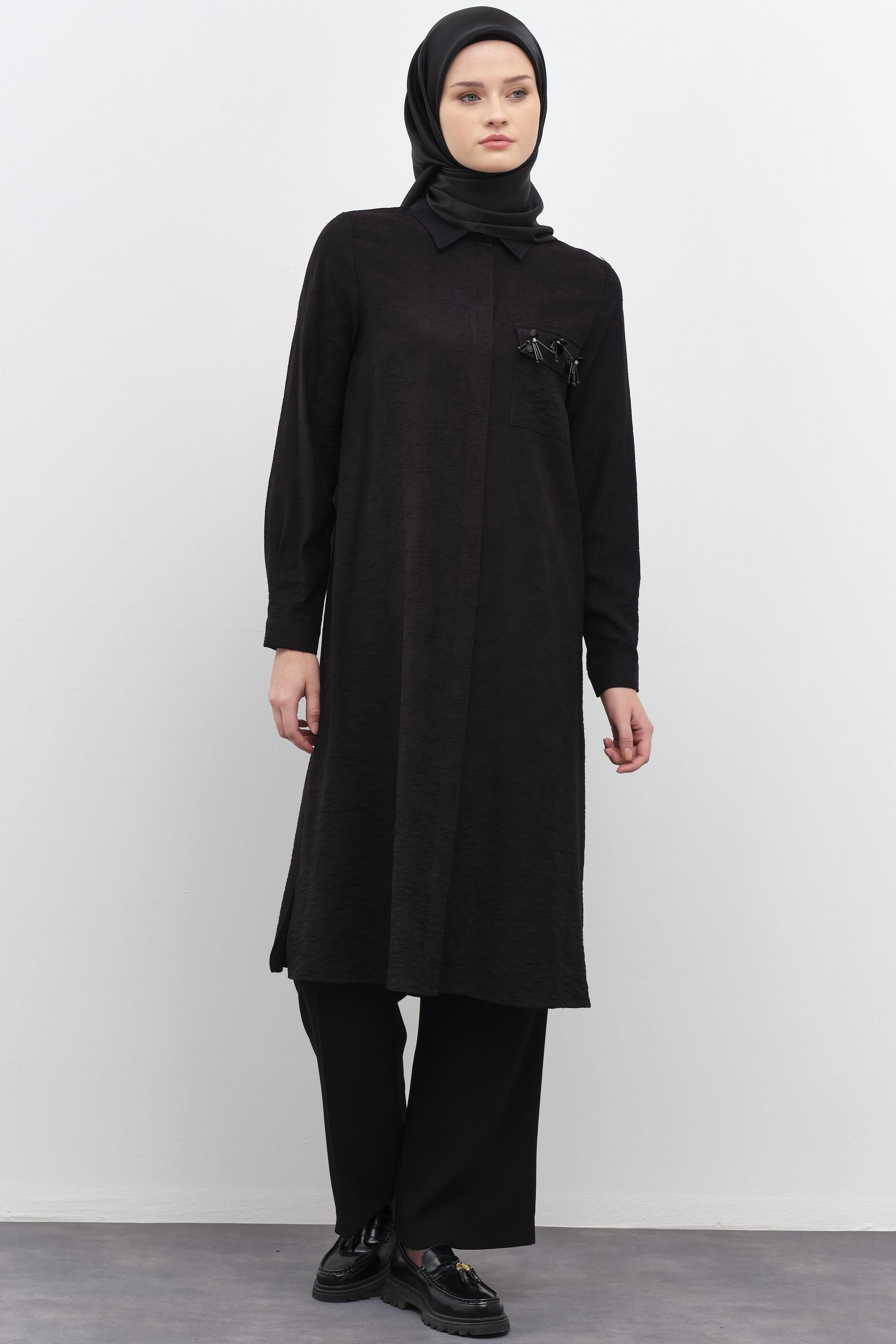 Üç Boyutlu İşlemeli Uzun Tunik - Siyah TUGBA