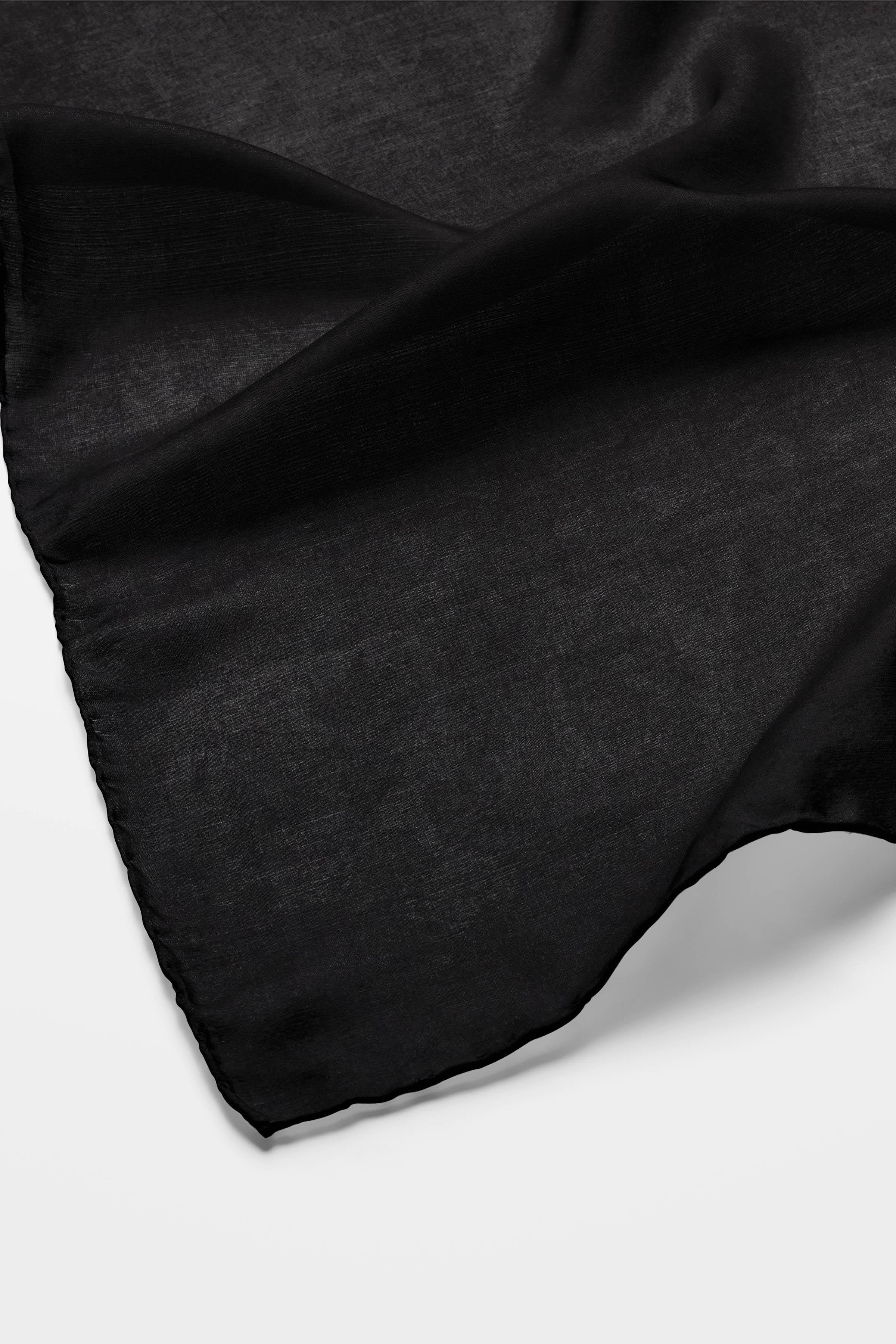 Venüs Şal - Siyah TUGBA