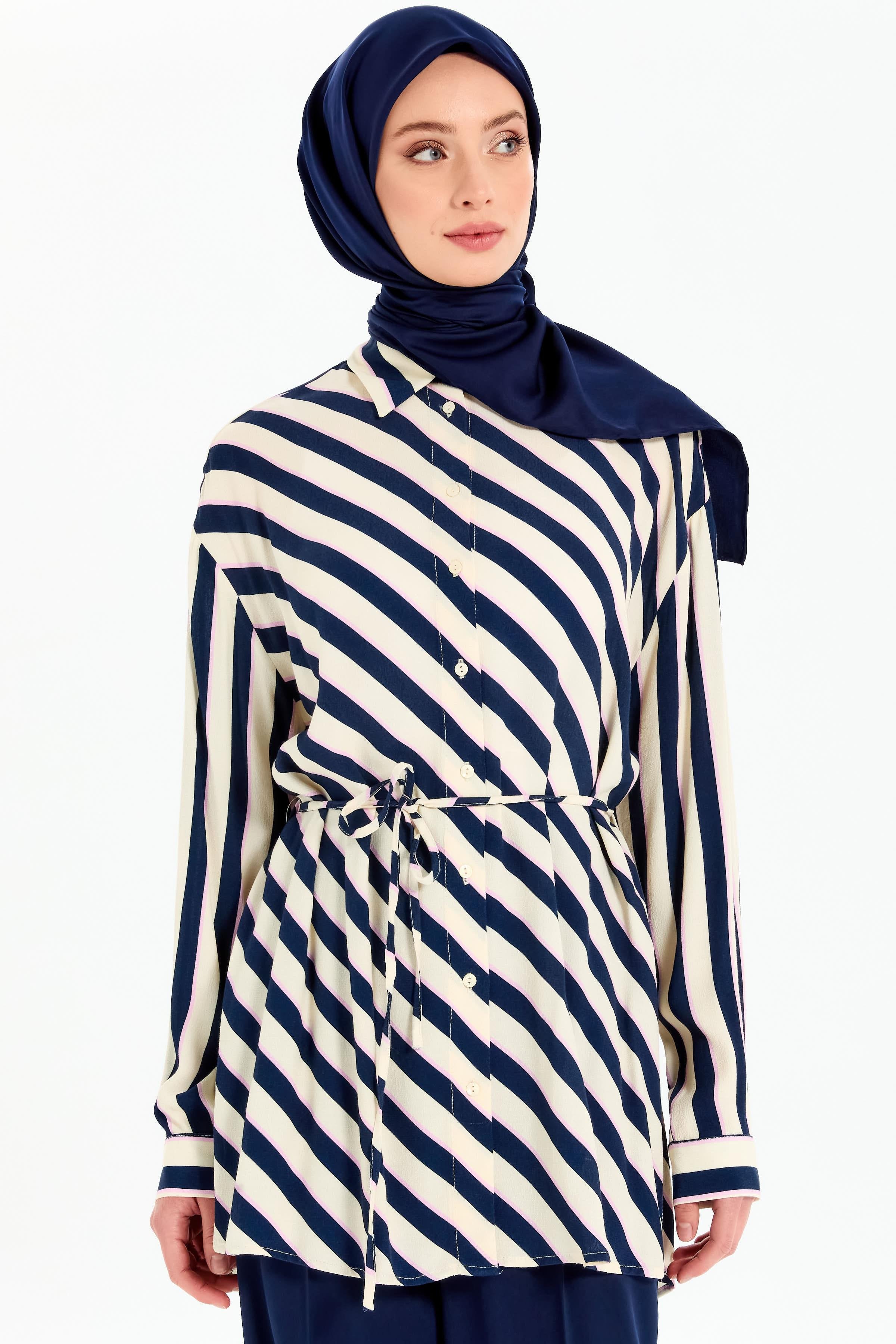 Verev Çizgili Bel Bağcıklı Gömlek - Lacivert TUGBA
