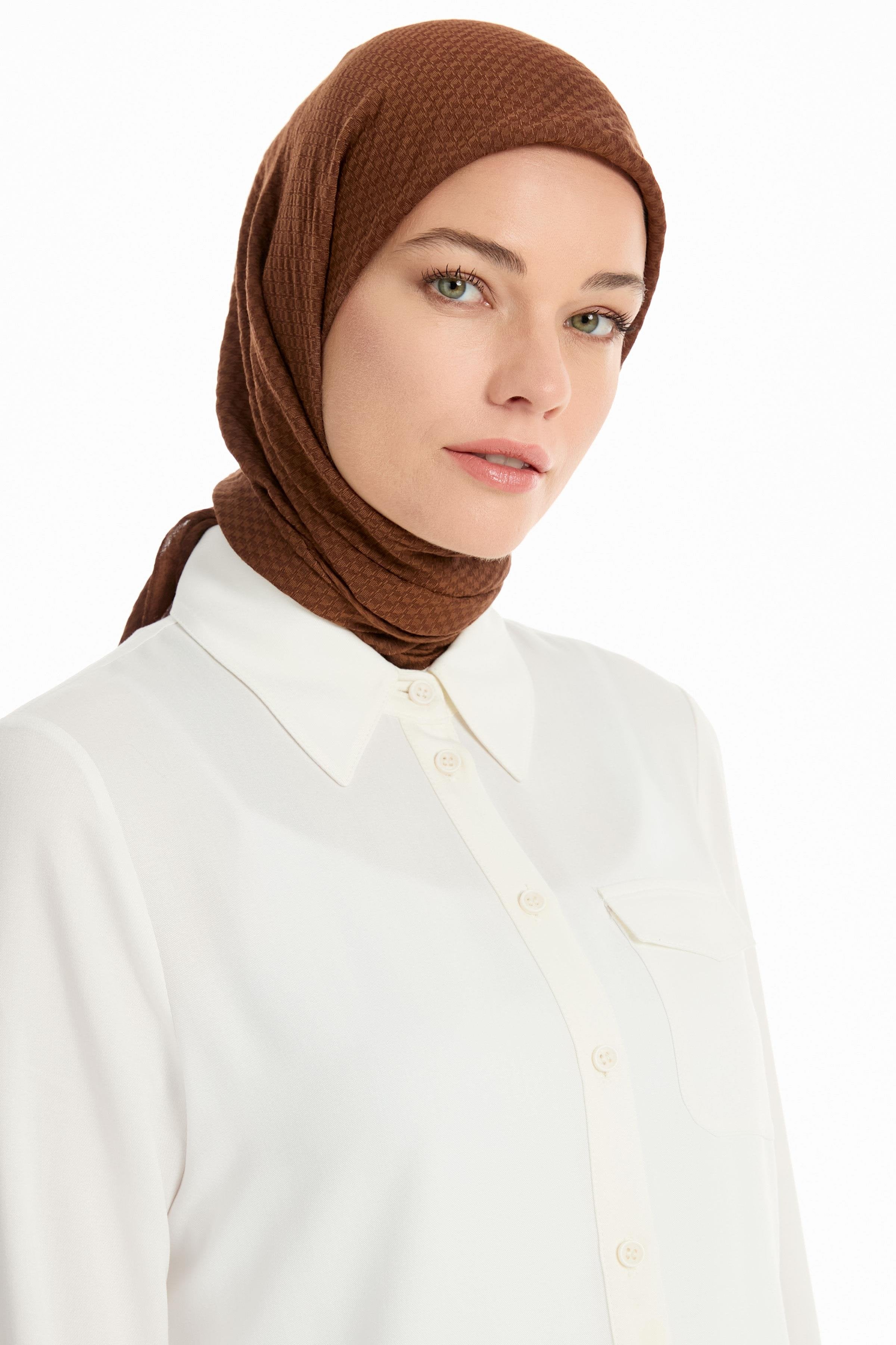 Kazayağı Desen Viskon Eşarp - Açık Kahve TUGBA