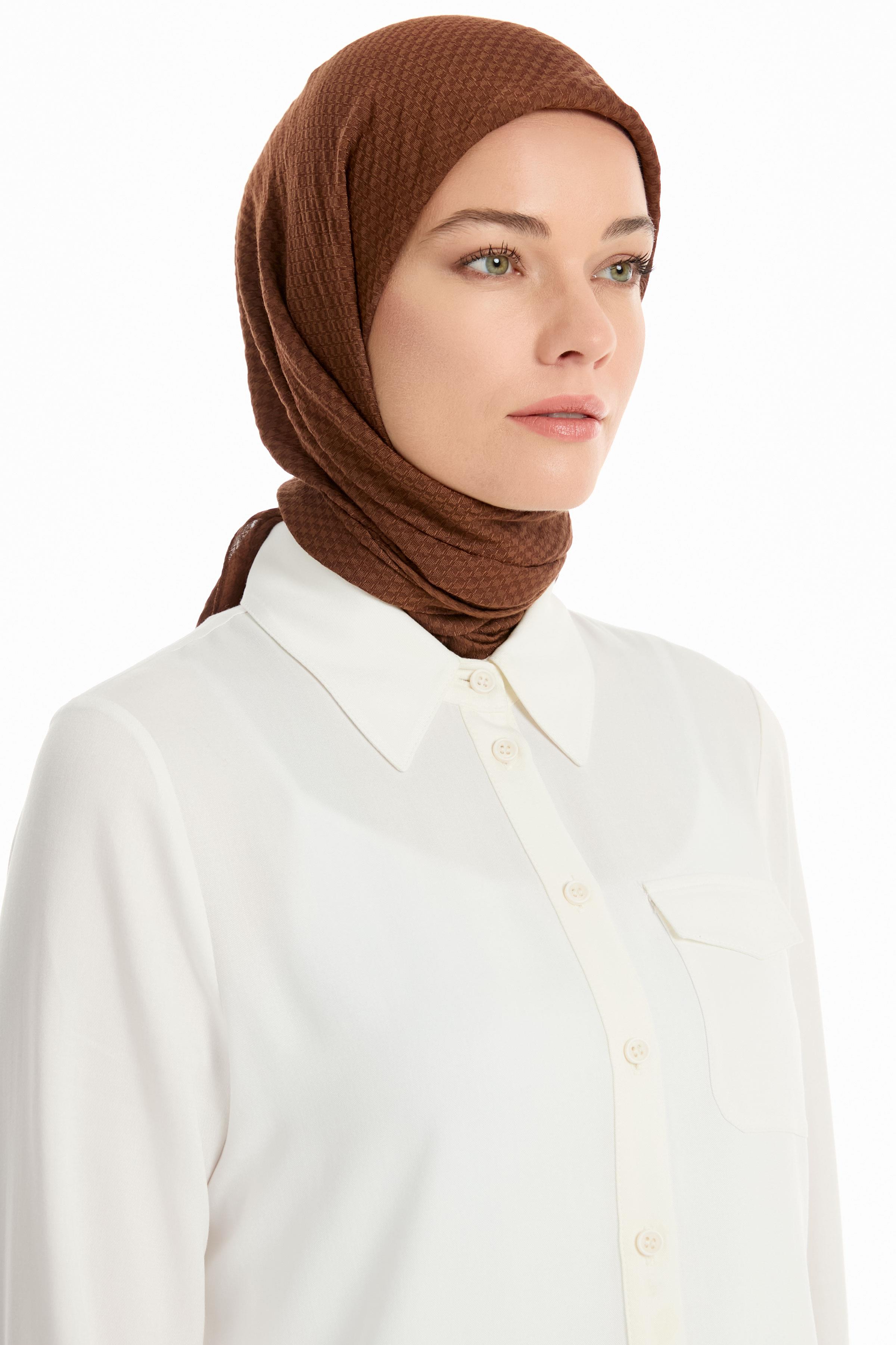 Kazayağı Desen Viskon Eşarp - Açık Kahve TUGBA