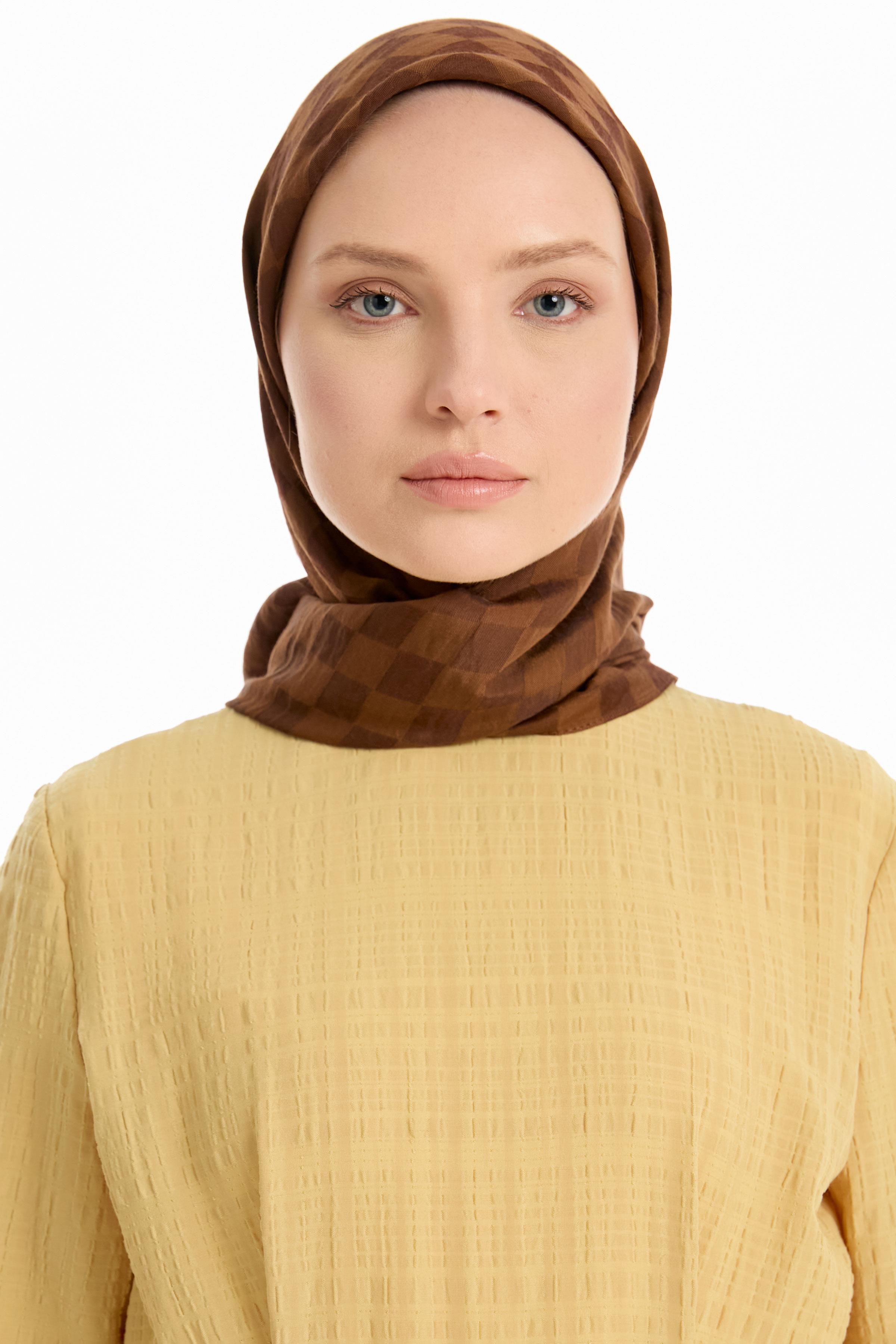 Dama Desen Viskon Eşarp - Açık Kahve TUGBA