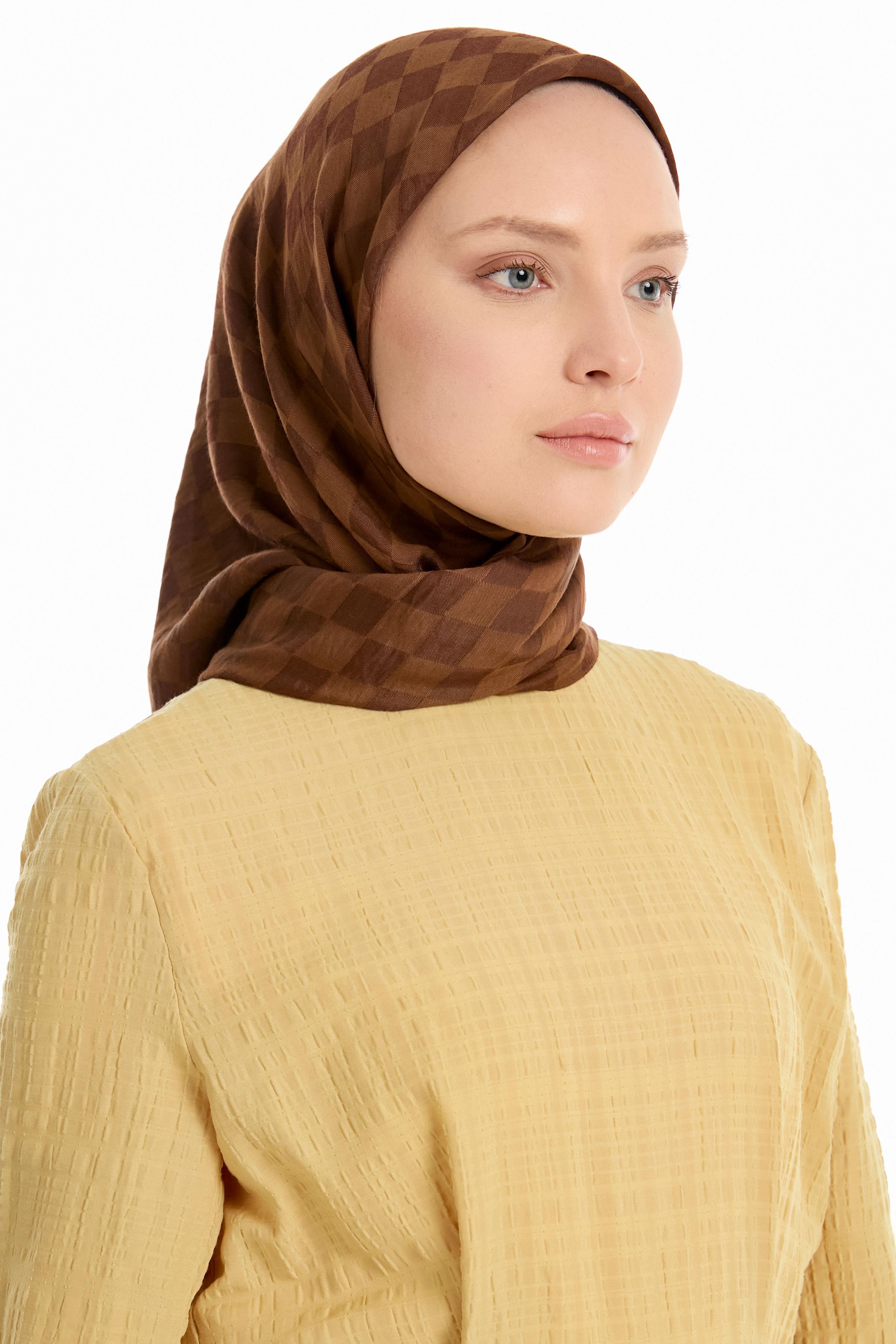 Dama Desen Viskon Eşarp - Açık Kahve TUGBA