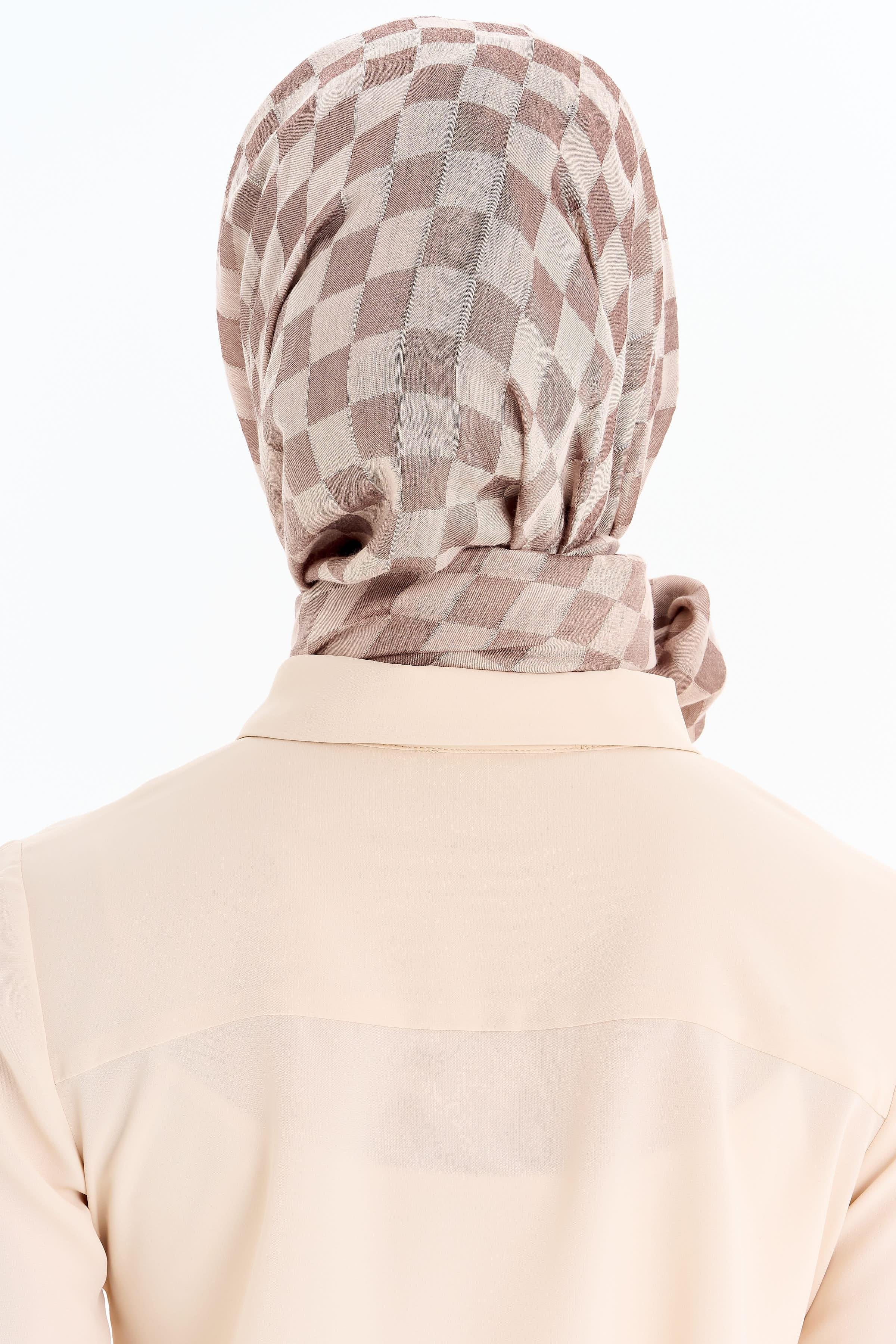 Dama Desen Viskon Şal - Bej TUGBA