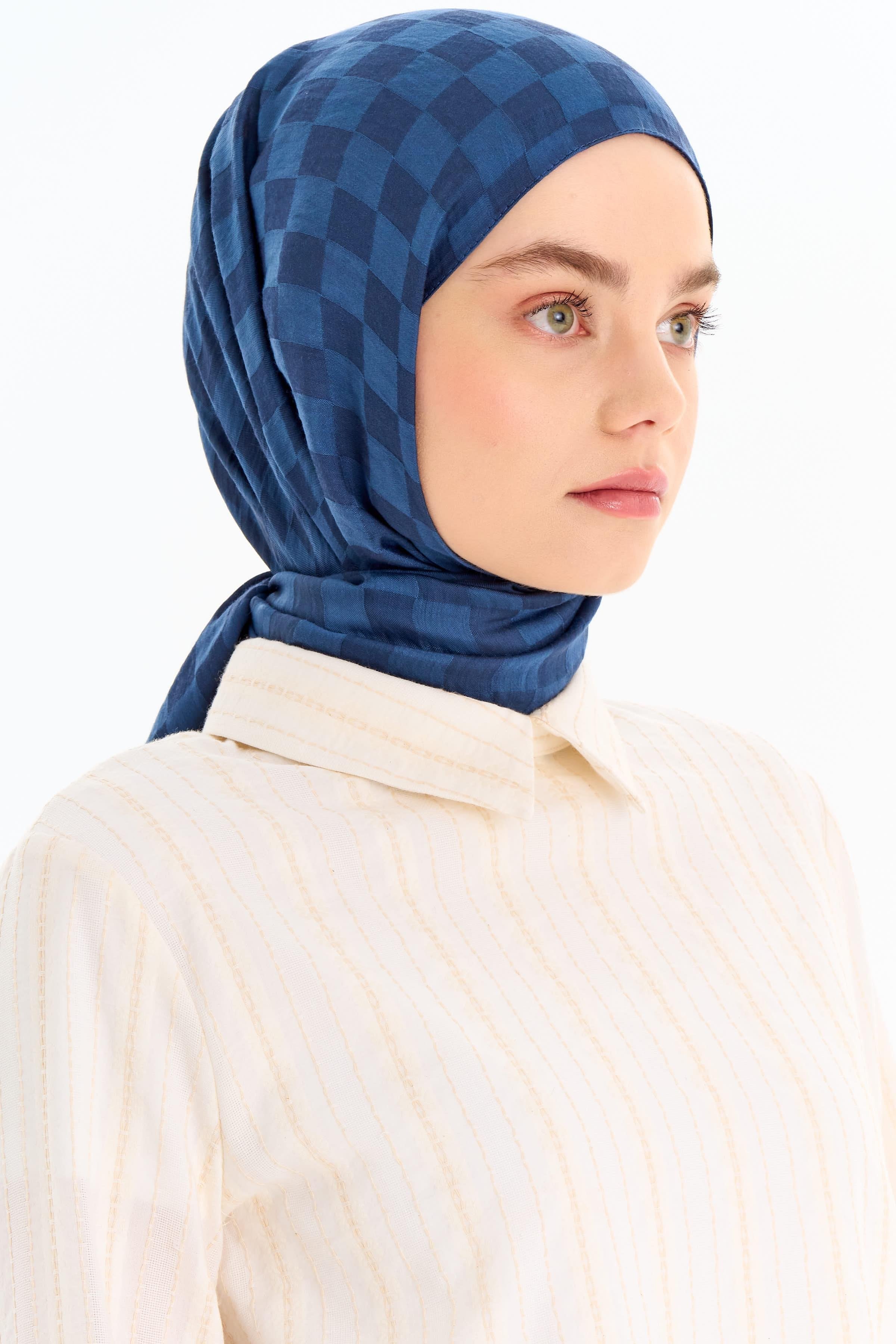 Dama Desen Viskon Şal - İndigo TUGBA