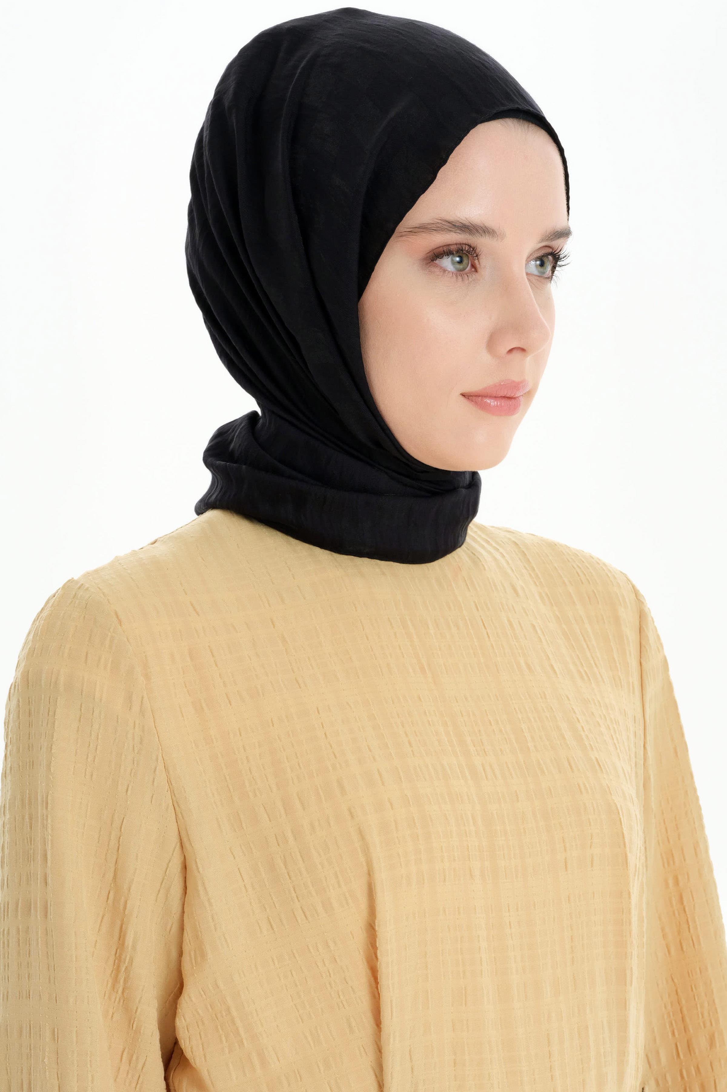 Dama Desen Viskon Şal - Siyah TUGBA