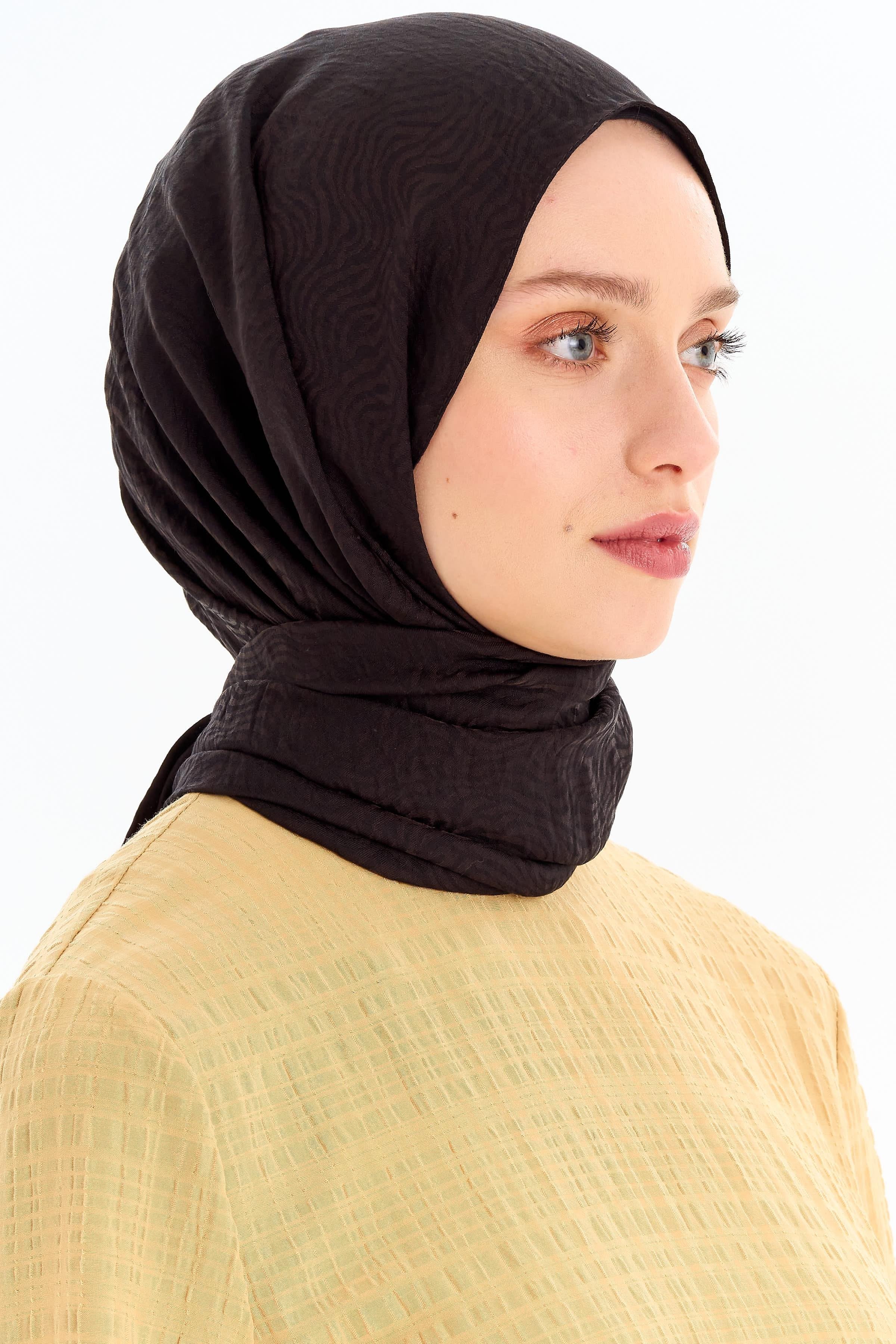 Zebra Desen Viskon Şal - Siyah TUGBA