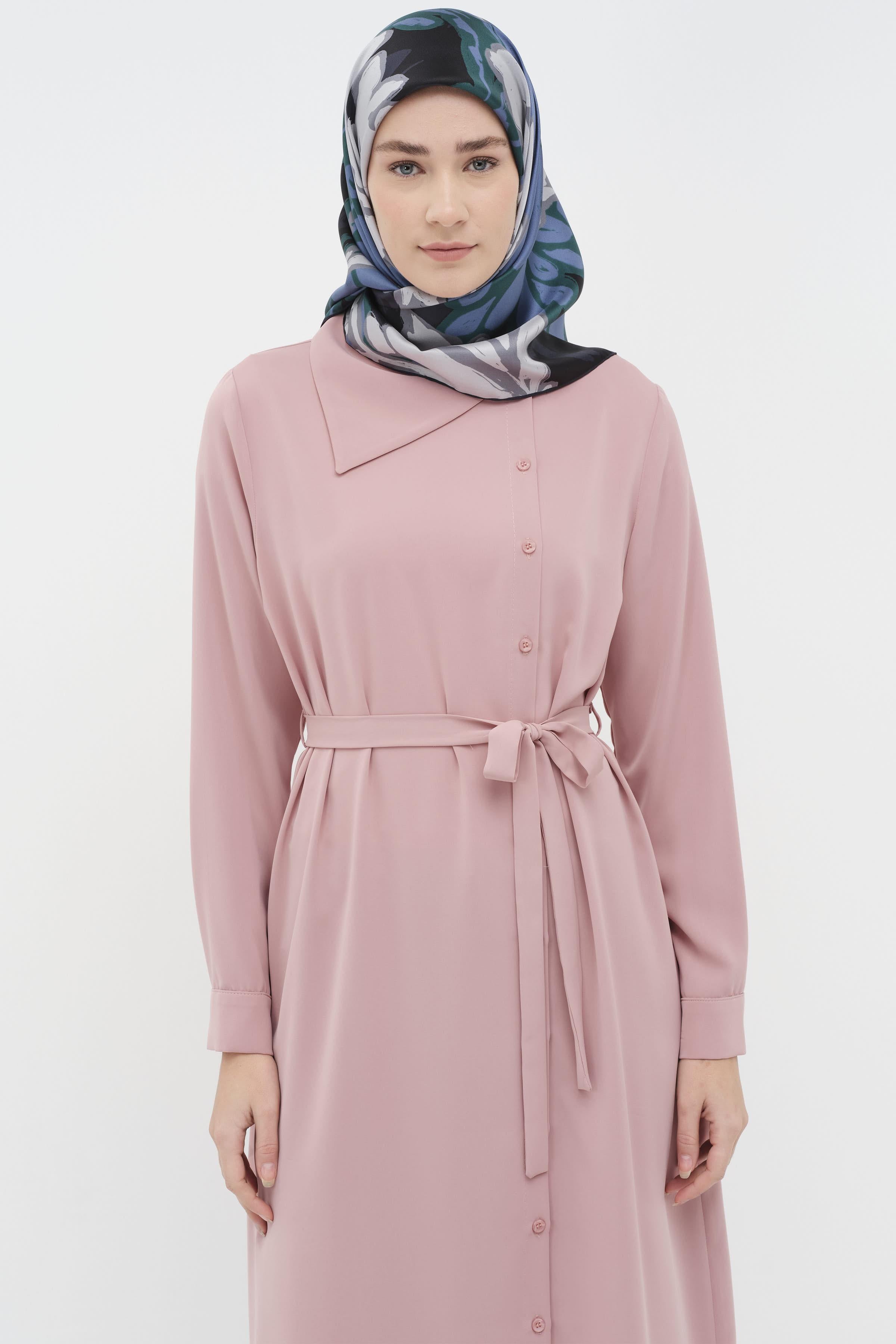 Yaka Detaylı Yandan Düğmeli Tunik - Pudra TUGBA