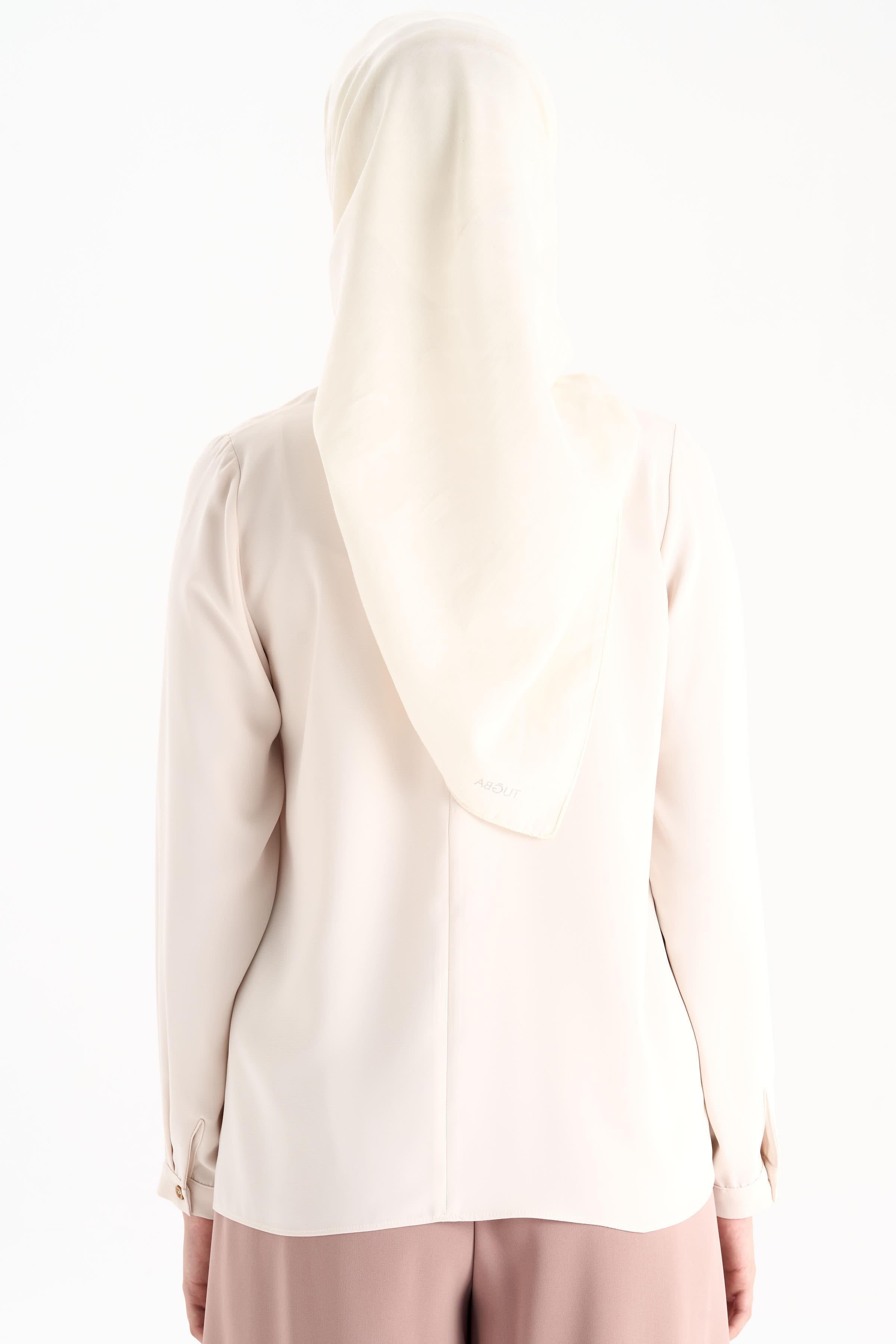 Yaka Pile Detaylı Bluz - Bej TUGBA