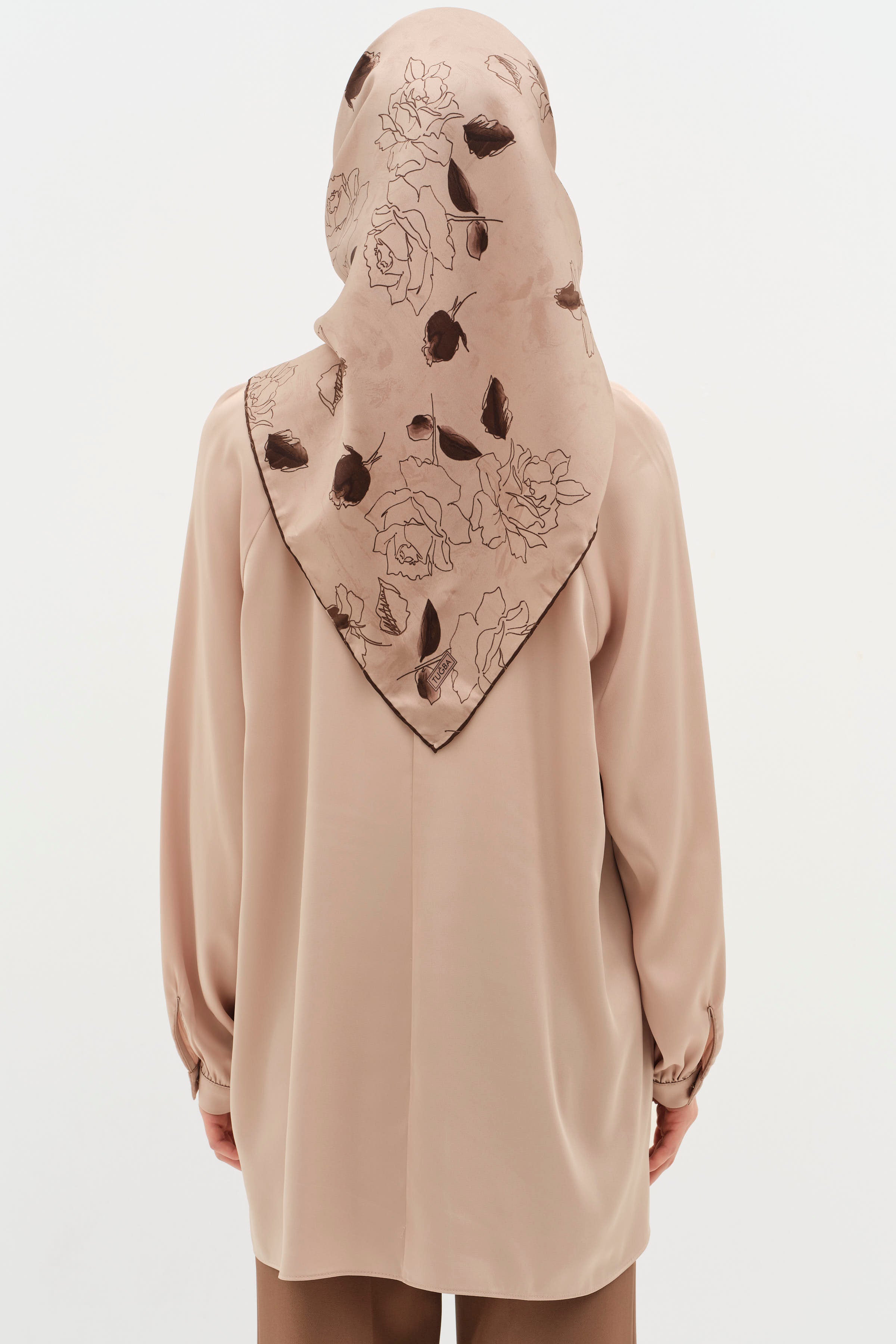 Yaka Pile Detaylı Bluz - Bej TUGBA