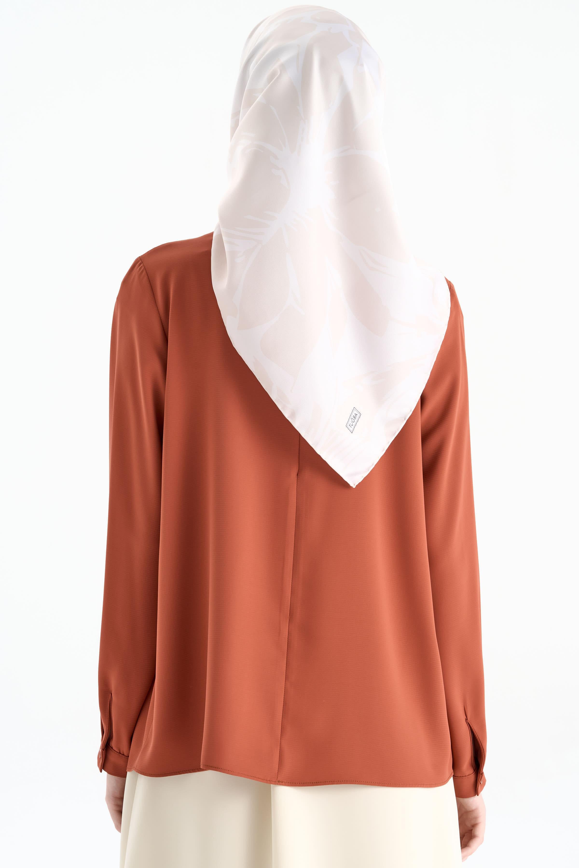 Yaka Pile Detaylı Bluz - Kiremit TUGBA