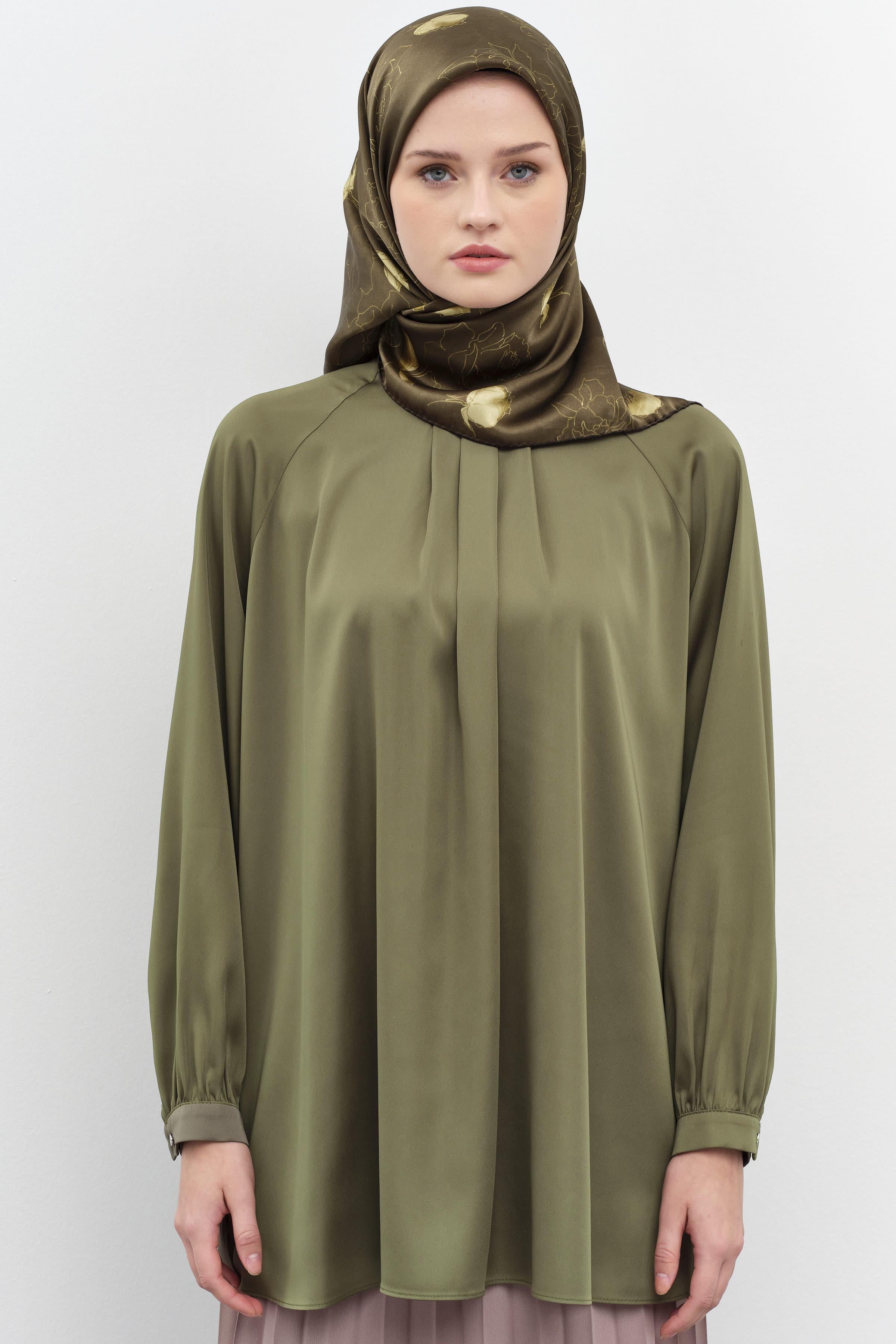 Yaka Pile Detaylı Bluz - Olive TUGBA