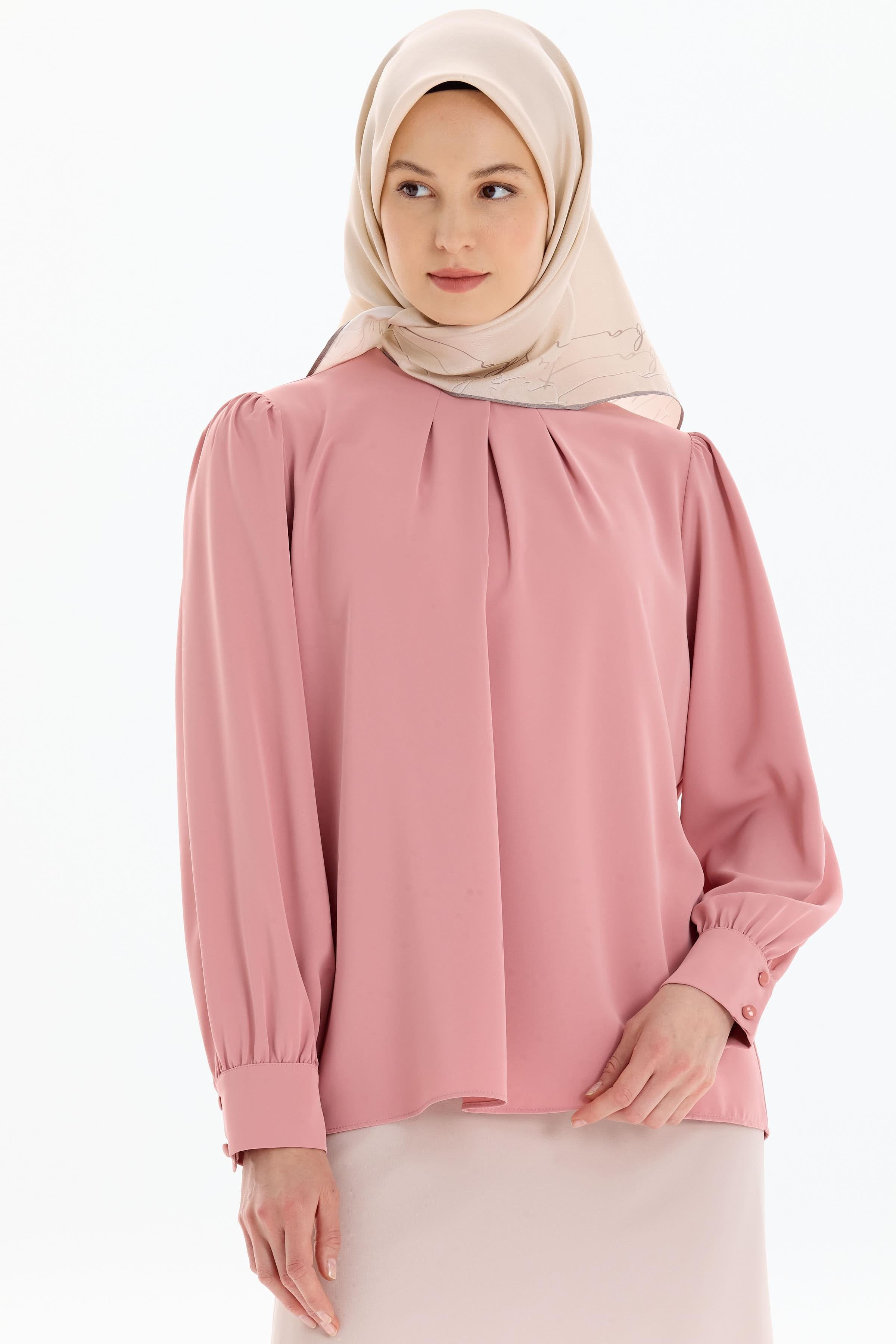 Yaka Pile Detaylı Bluz - Pudra TUGBA