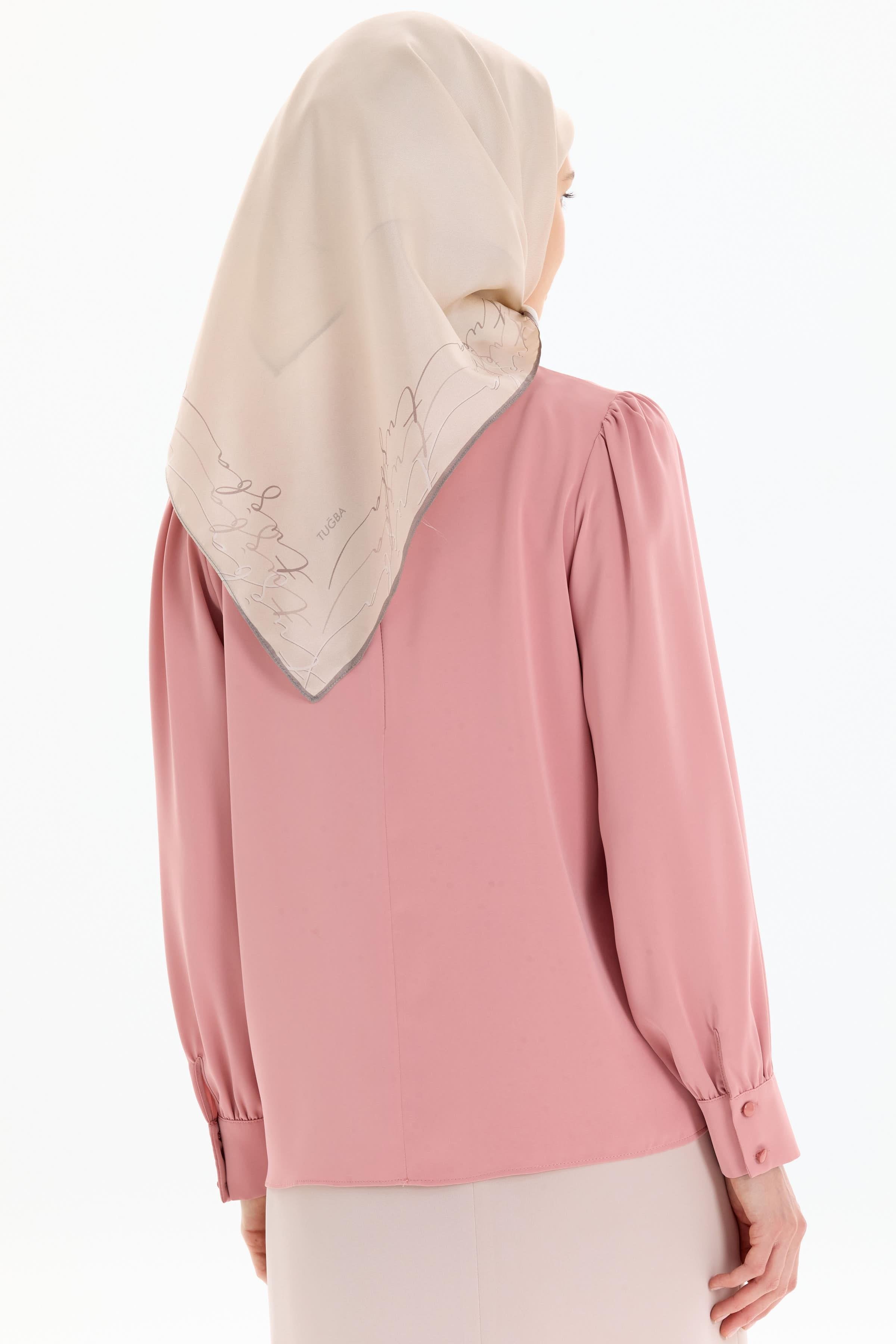 Yaka Pile Detaylı Bluz - Pudra TUGBA