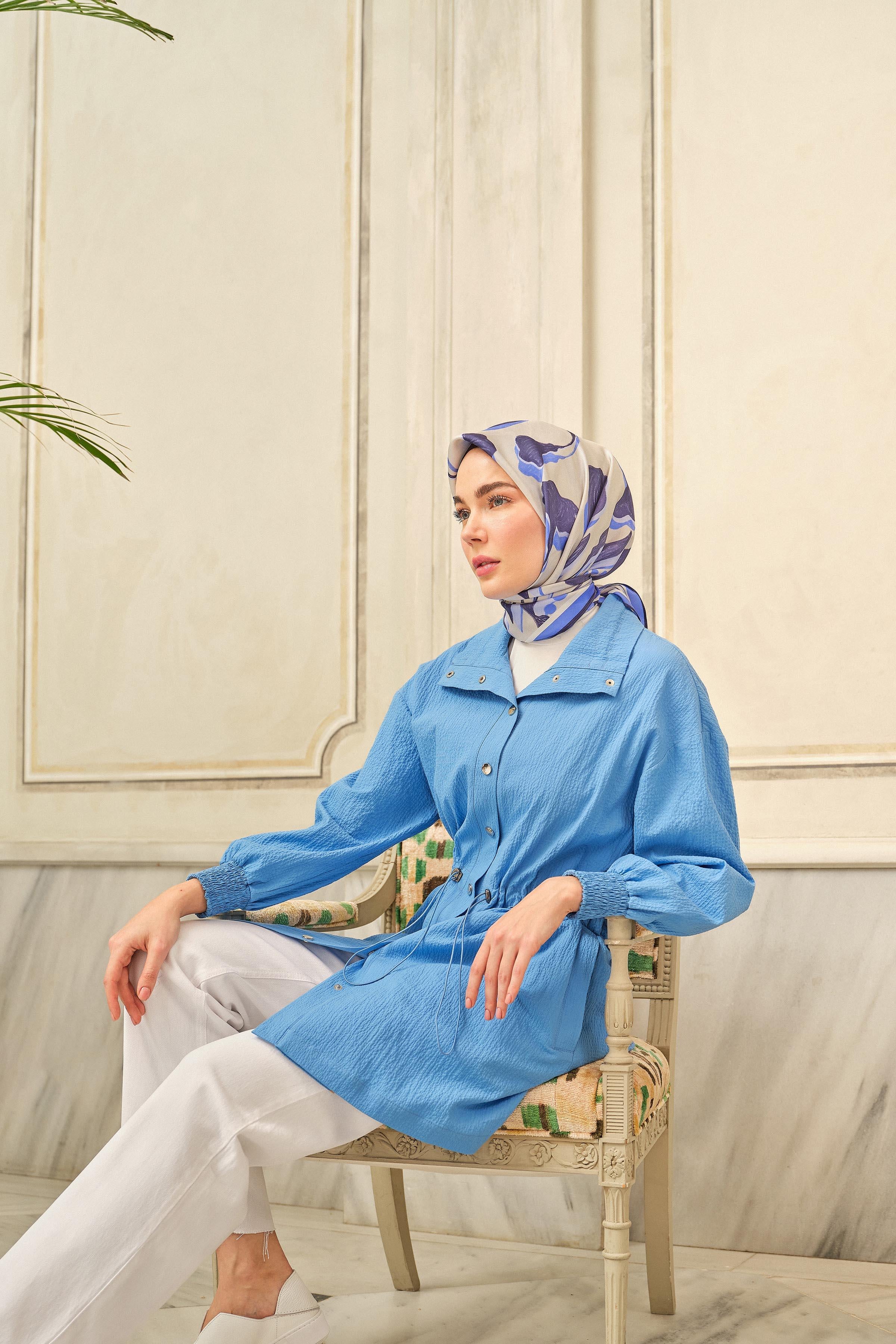 Yaka Ve Bel Tünel Detaylı Kap - Mavi TUGBA