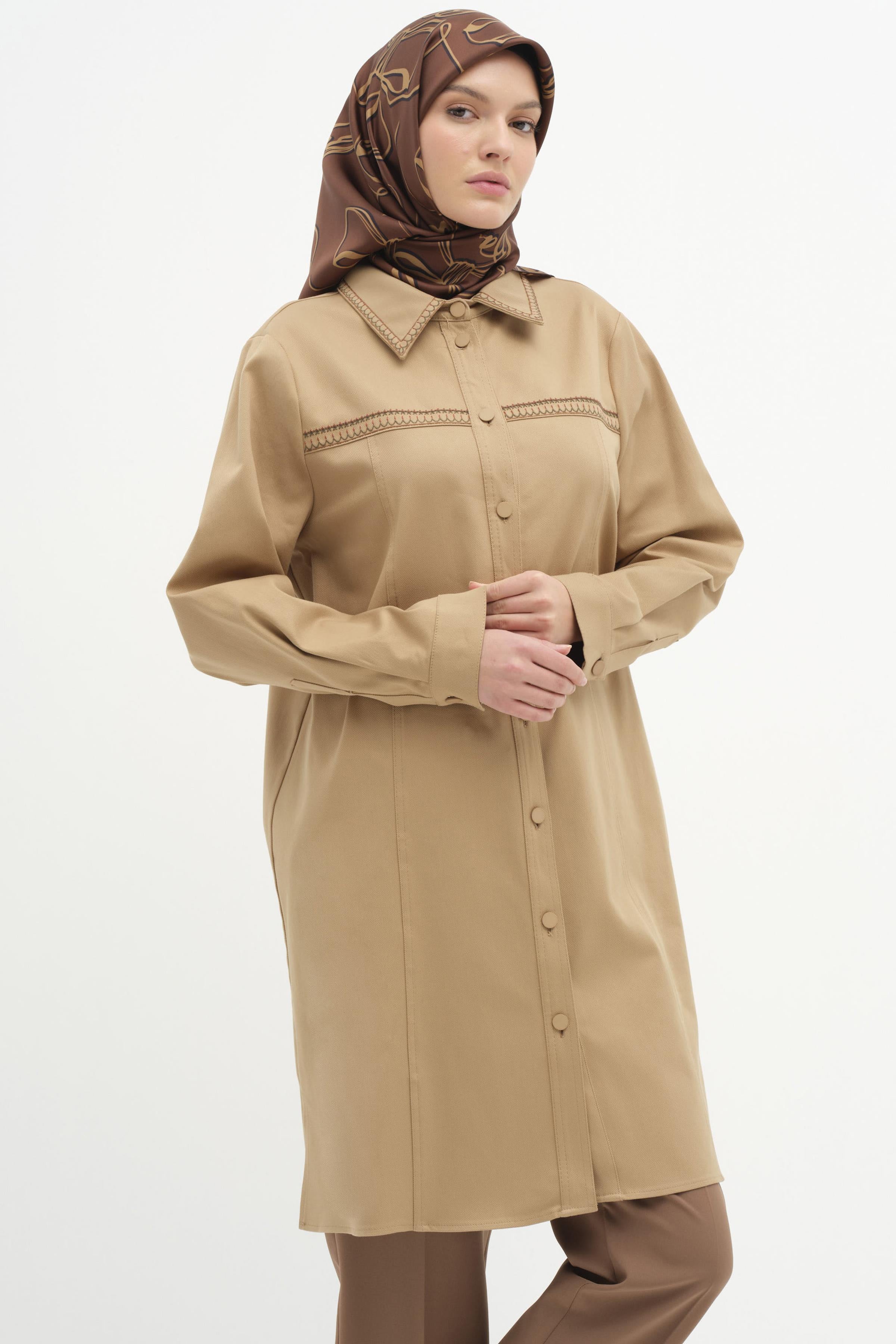 Yaka Ve Robası Nakış Detaylı Canvas Tunik - Camel TUGBA