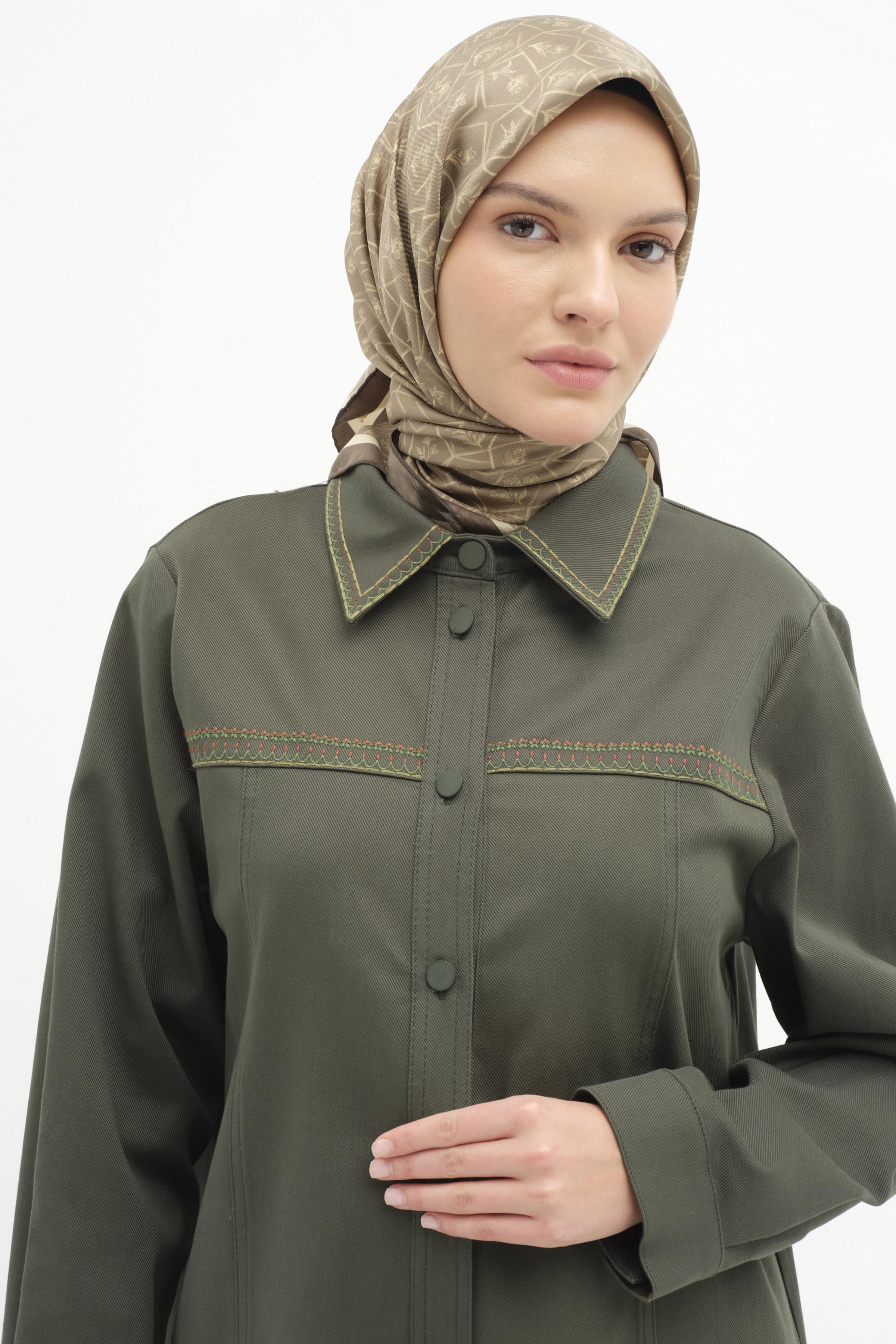 Yaka Ve Robası Nakış Detaylı Canvas Tunik - Haki TUGBA