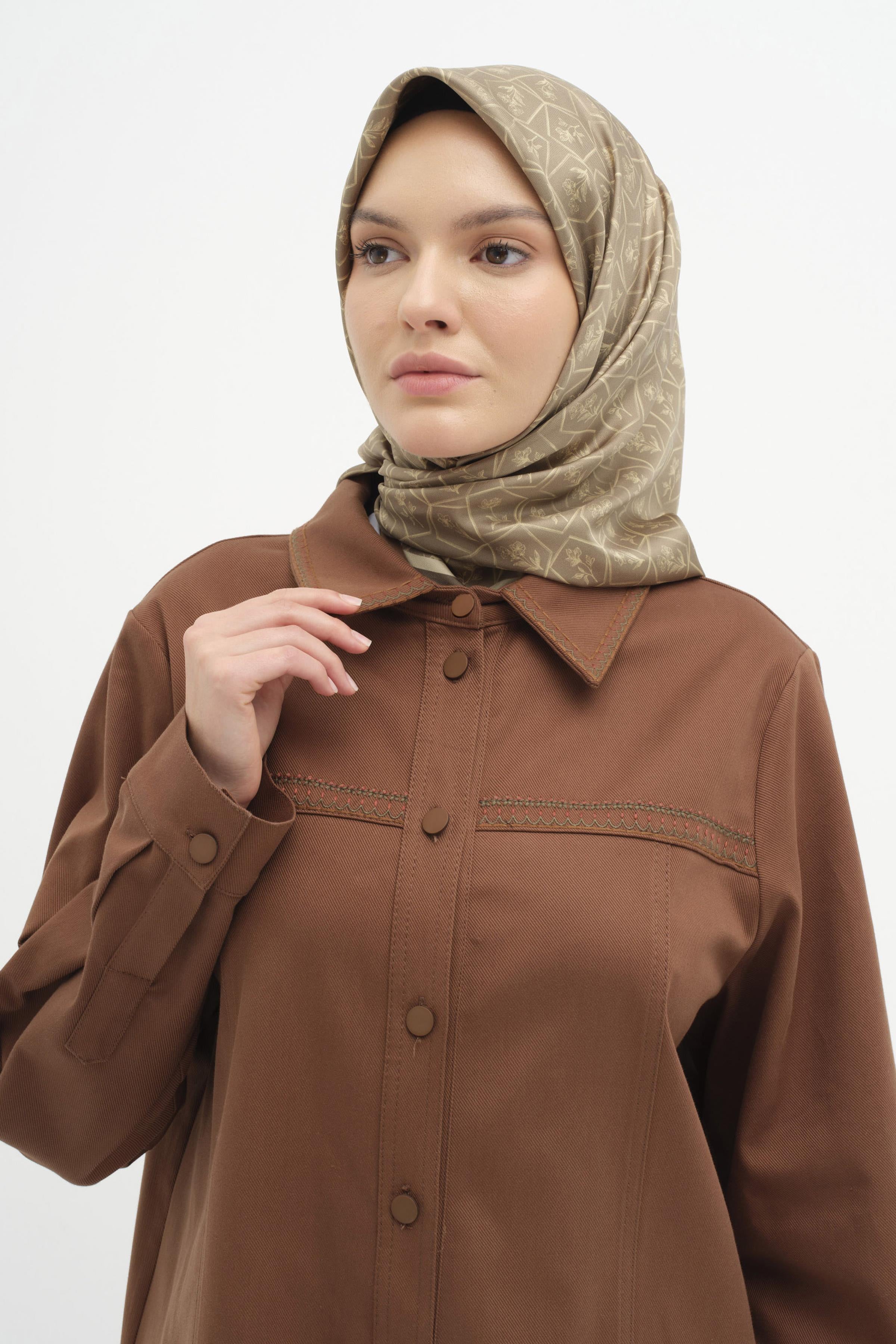 Yaka Ve Robası Nakış Detaylı Canvas Tunik - Kahve TUGBA