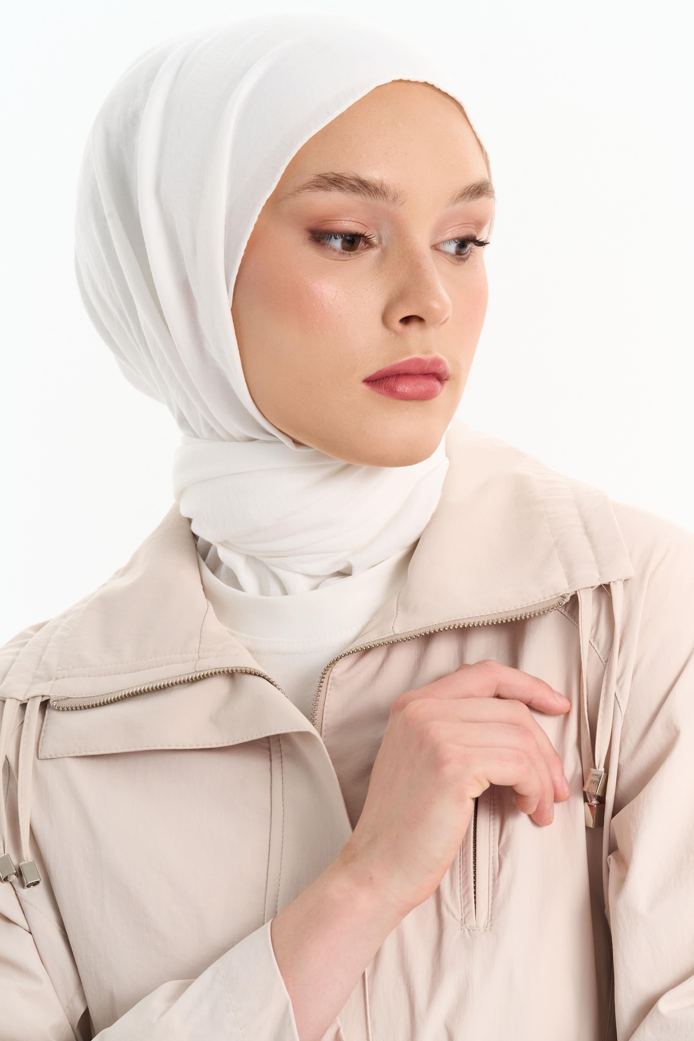 Yakası Çift Biyeli Trençkot - Bej TUGBA