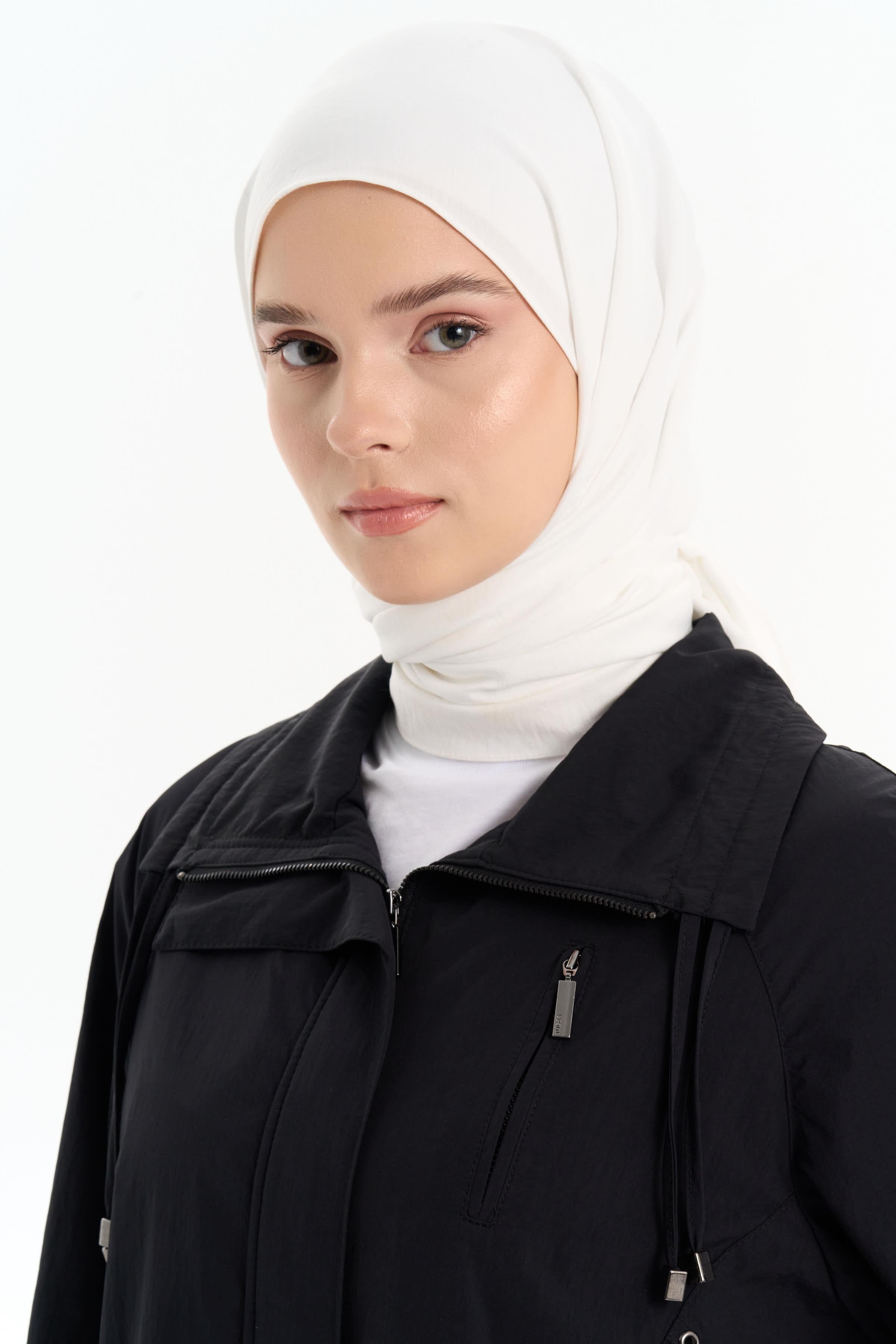 Yakası Çift Biyeli Trençkot - Siyah TUGBA