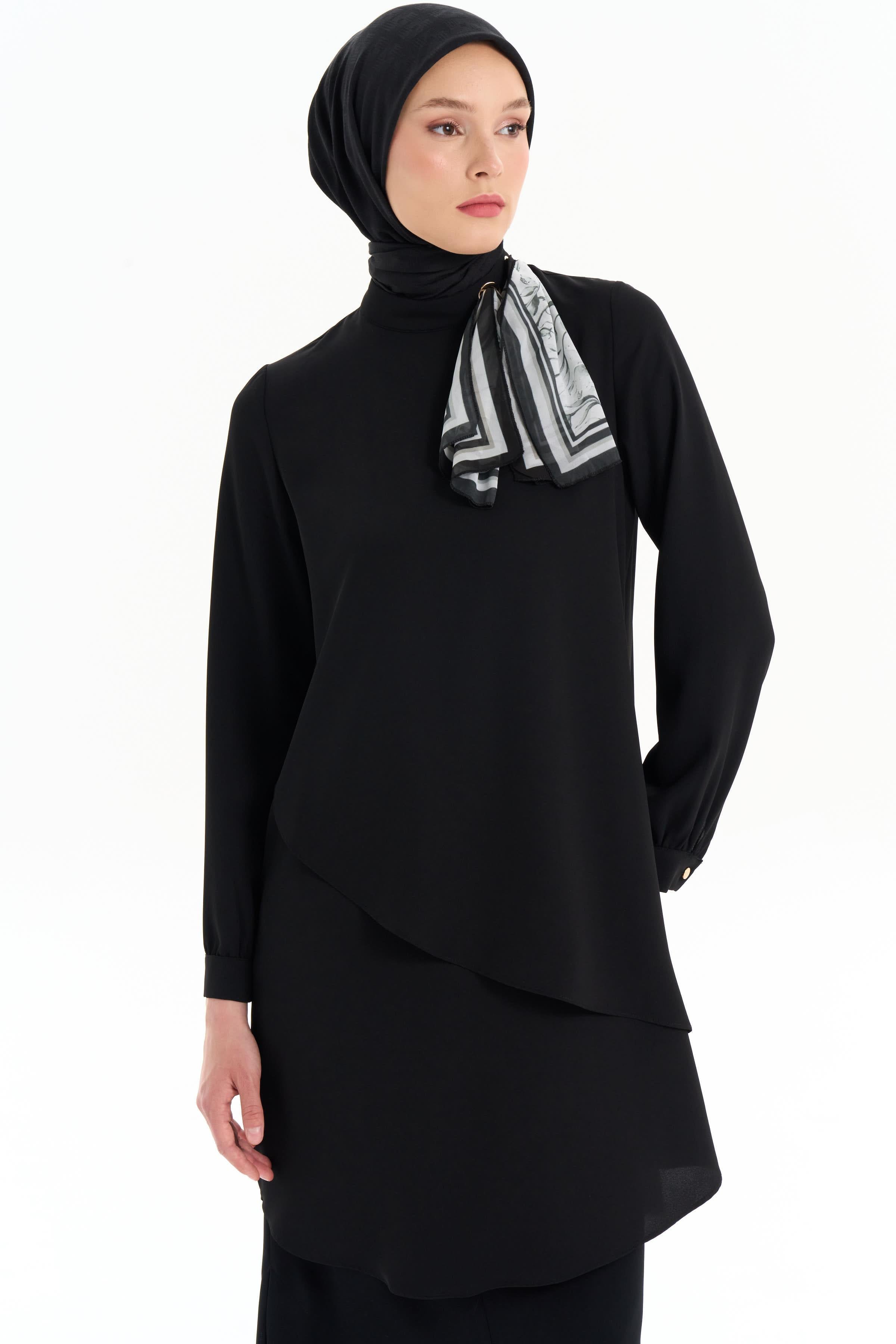 Yakası Fularlı Tunik - Siyah TUGBA