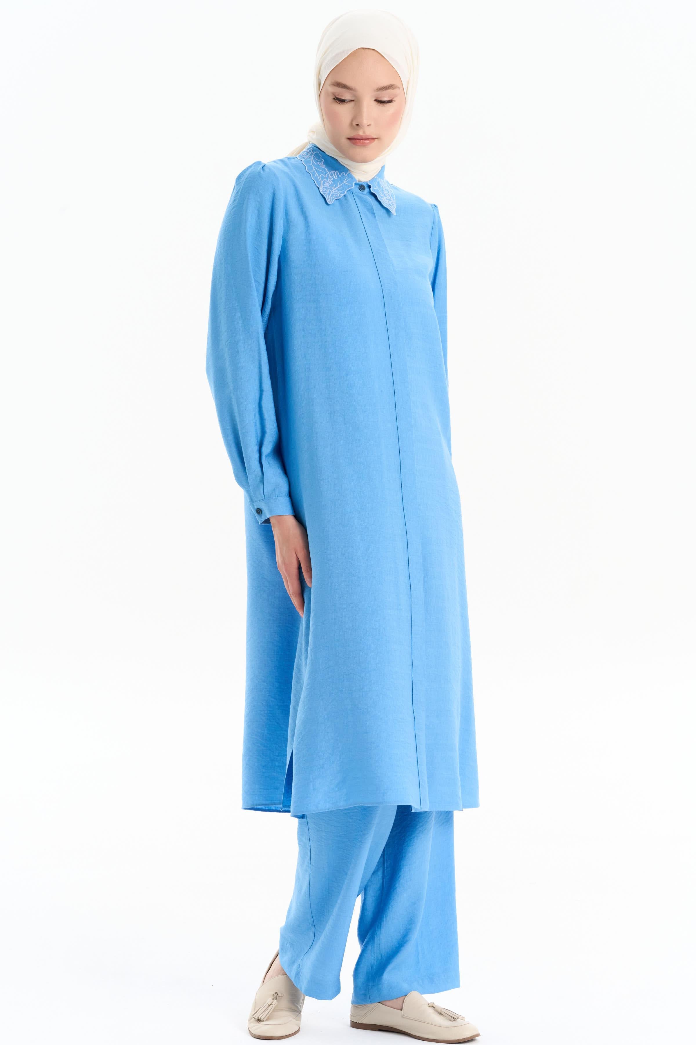 Yakası Nakışlı Tunik Pantolon Takım - Mavi TUGBA