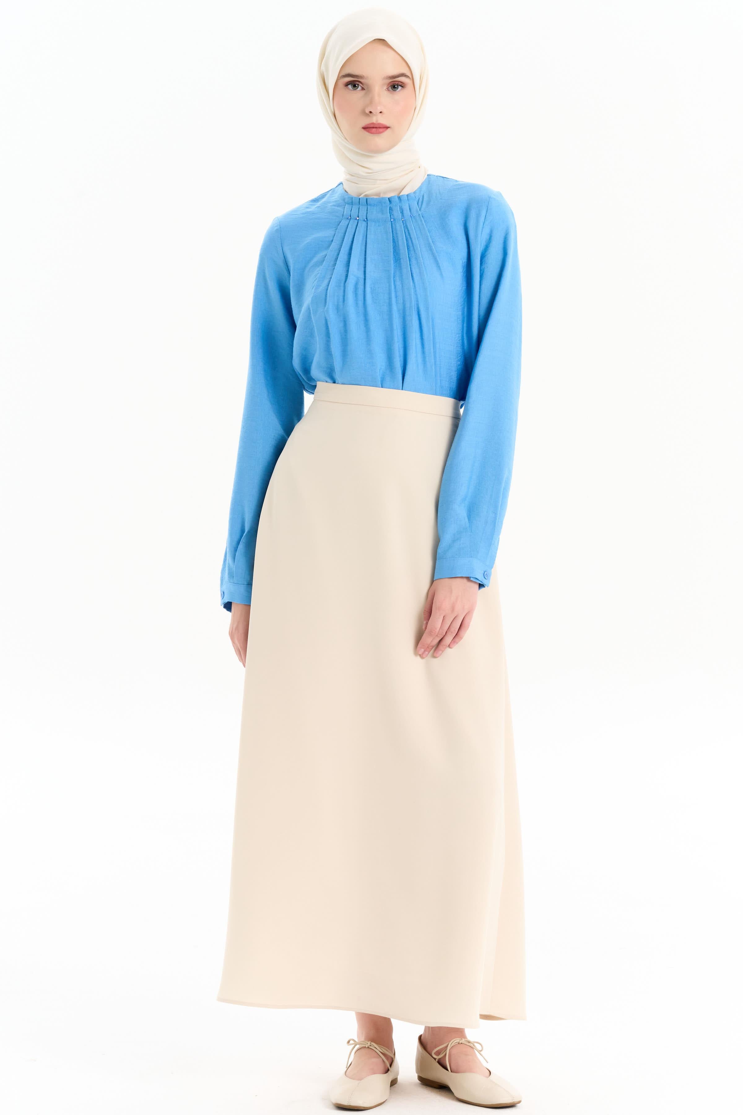 Yakası Pileli Boncuk İşlemeli Bluz - Mavi TUGBA