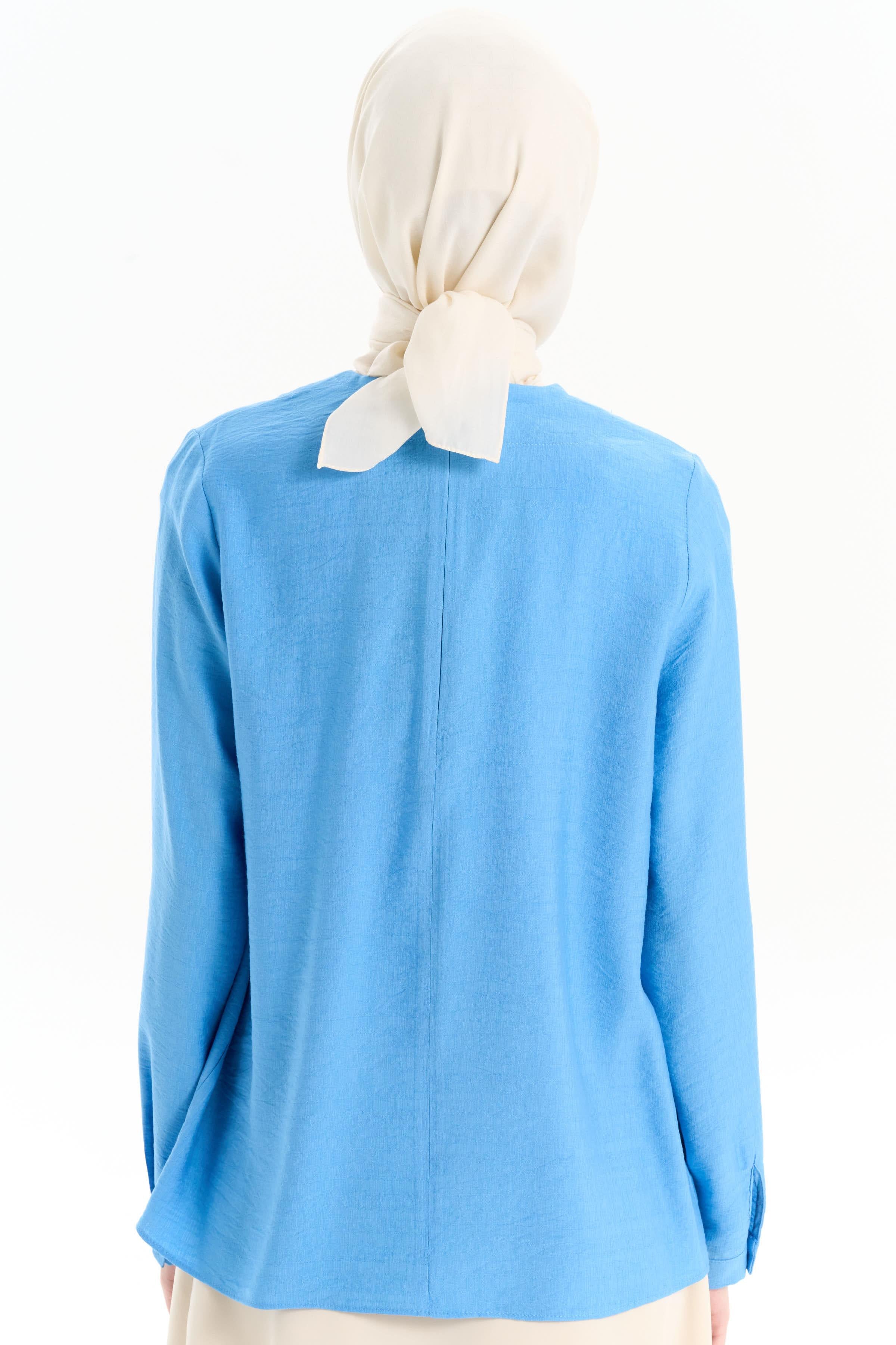 Yakası Pileli Boncuk İşlemeli Bluz - Mavi TUGBA