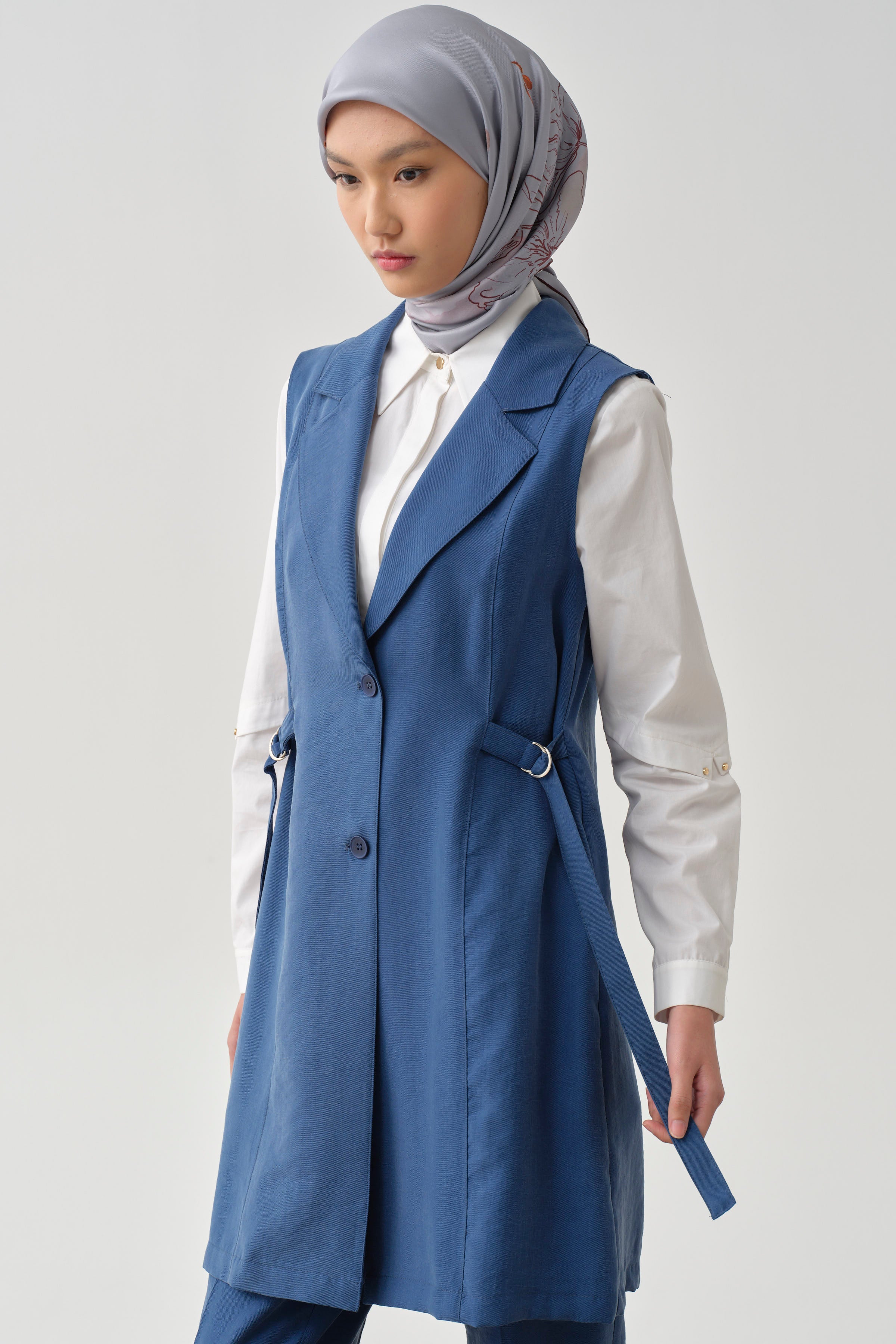 Yandan Metal Toka Kemerli Yelek - İndigo TUGBA