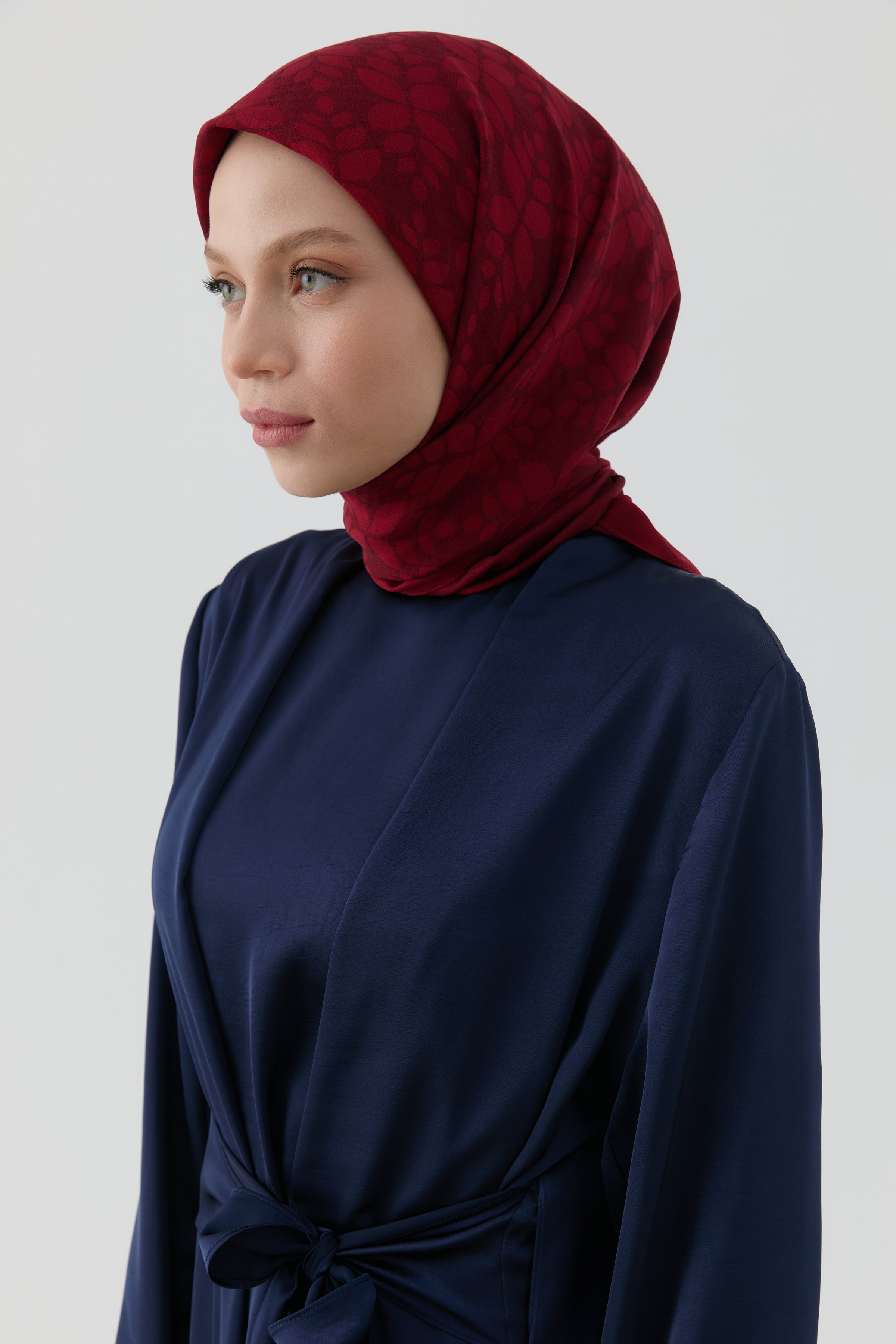 Yaprak Desen Stil Eşarp - Bordo TUGBA