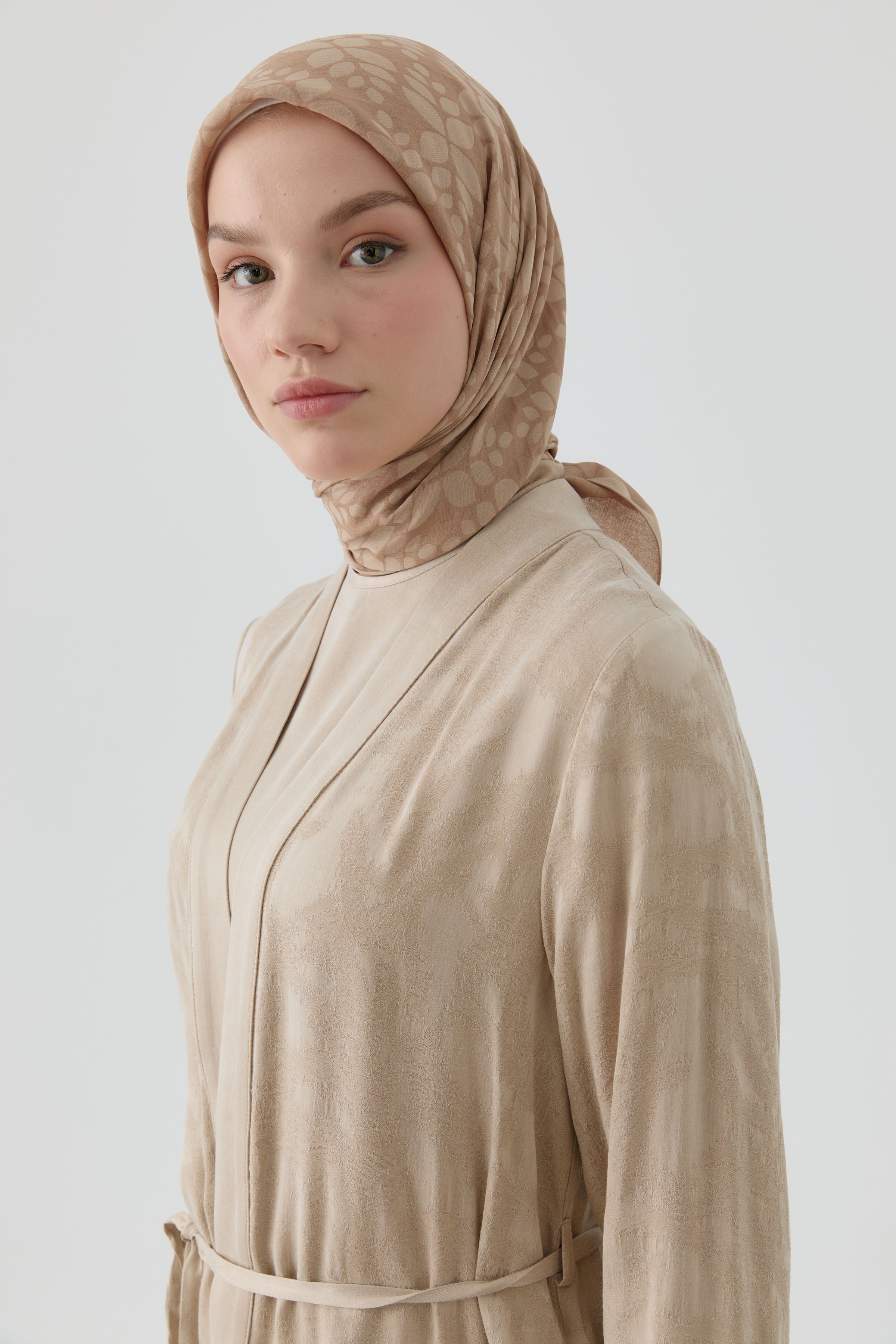 Yaprak Desen Stil Eşarp - Vizon TUGBA