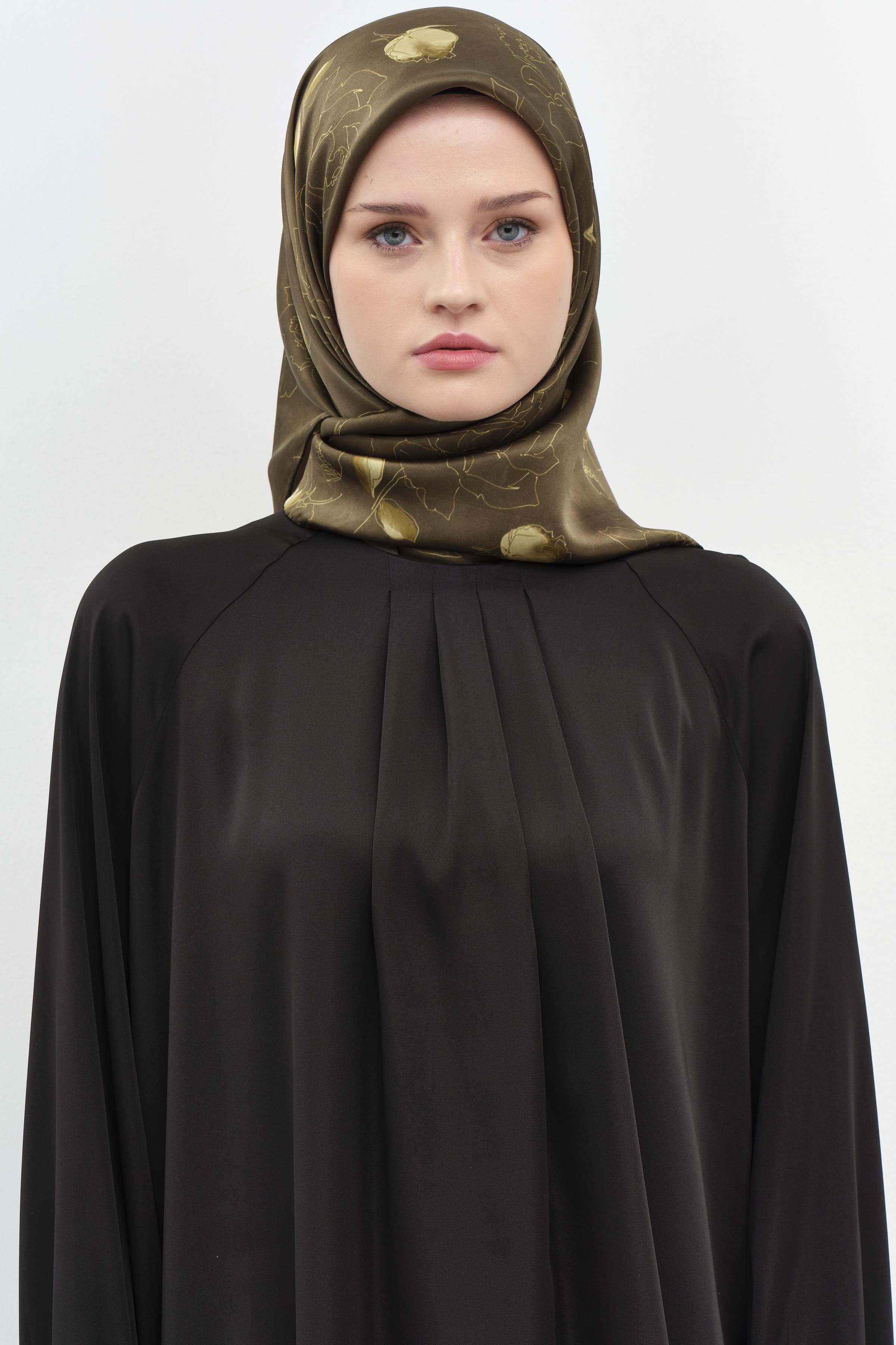 Yaprak Desenli Sura İpek Eşarp - Haki TUGBA