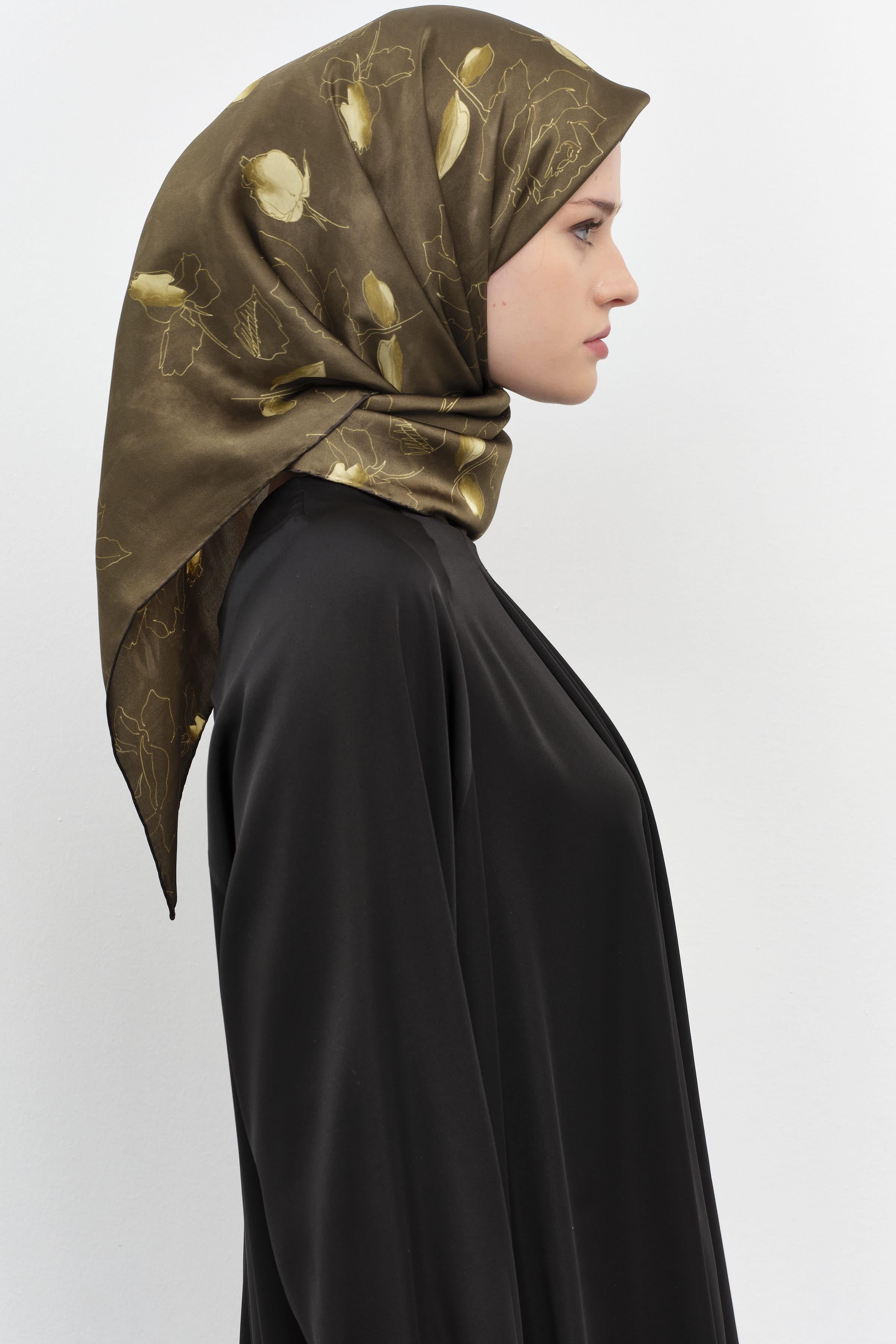 Yaprak Desenli Sura İpek Eşarp - Haki TUGBA
