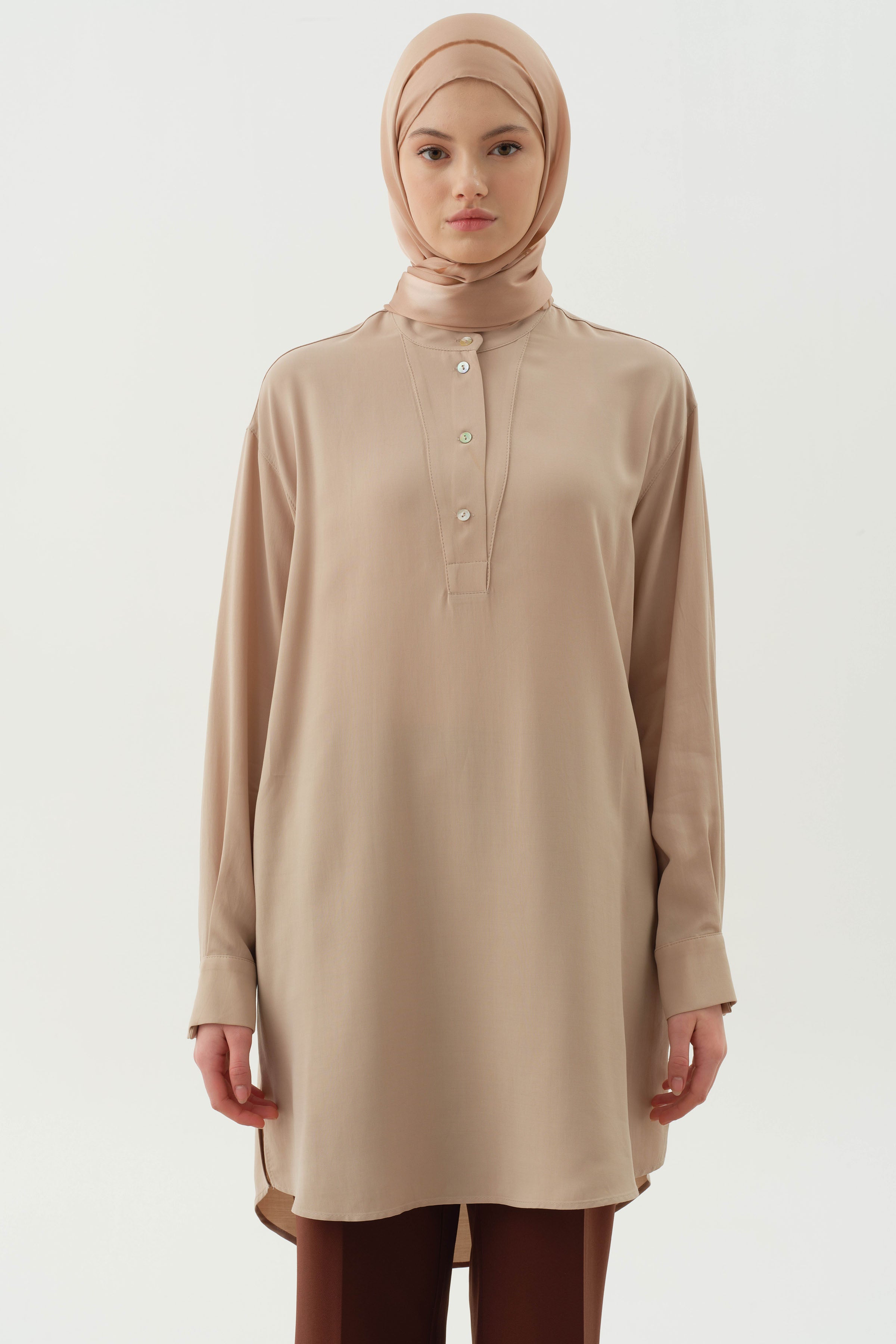 Yarım Patlı Asimetrik Tunik - Bej TUGBA