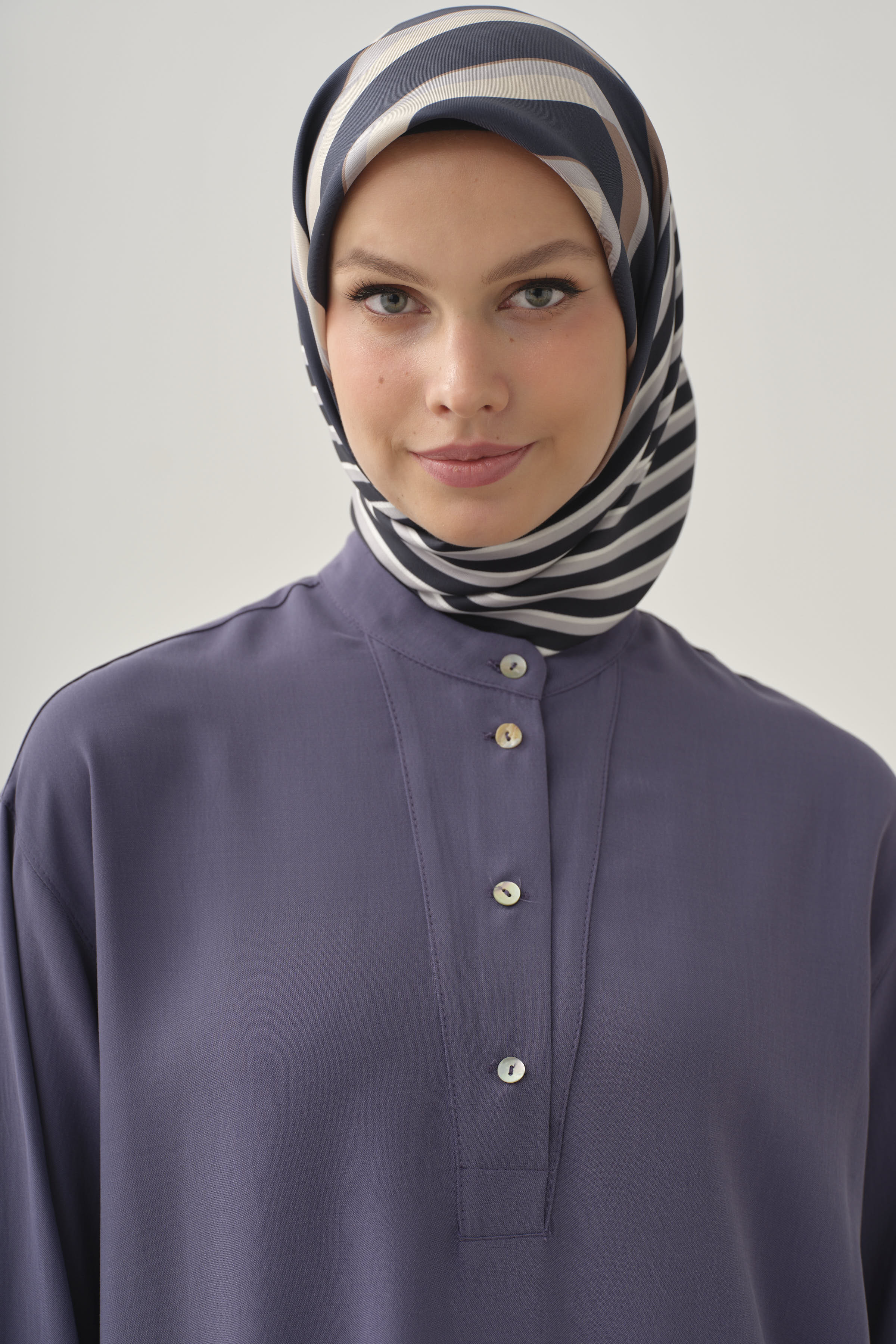 Yarım Patlı Asimetrik Tunik - İndigo TUGBA